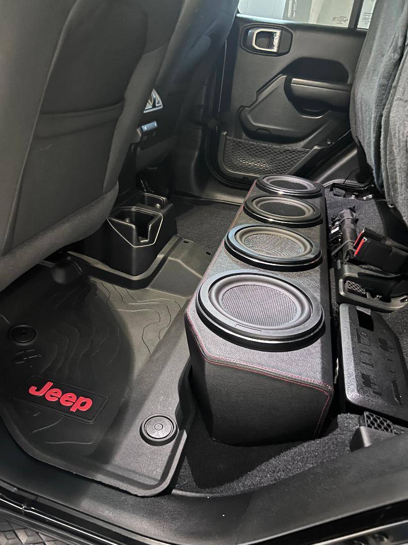 Jeep Gladiator amplifier installed thumbnail