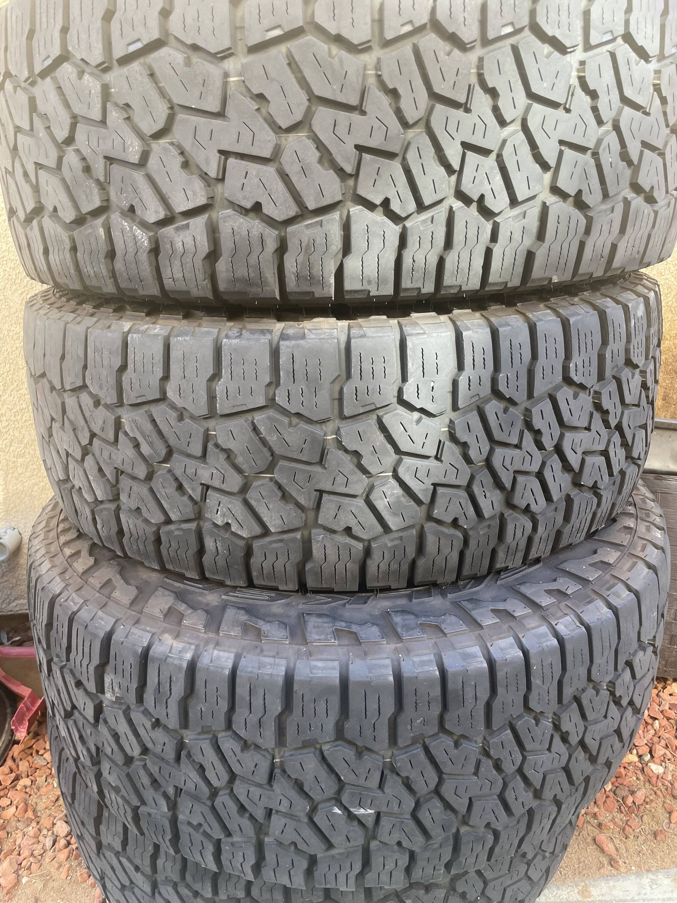 Jeep Gladiator 285/70/17 Falken Wildlpeaks EBDB9D50-7FAE-4263-B74B-5C0BD234D627