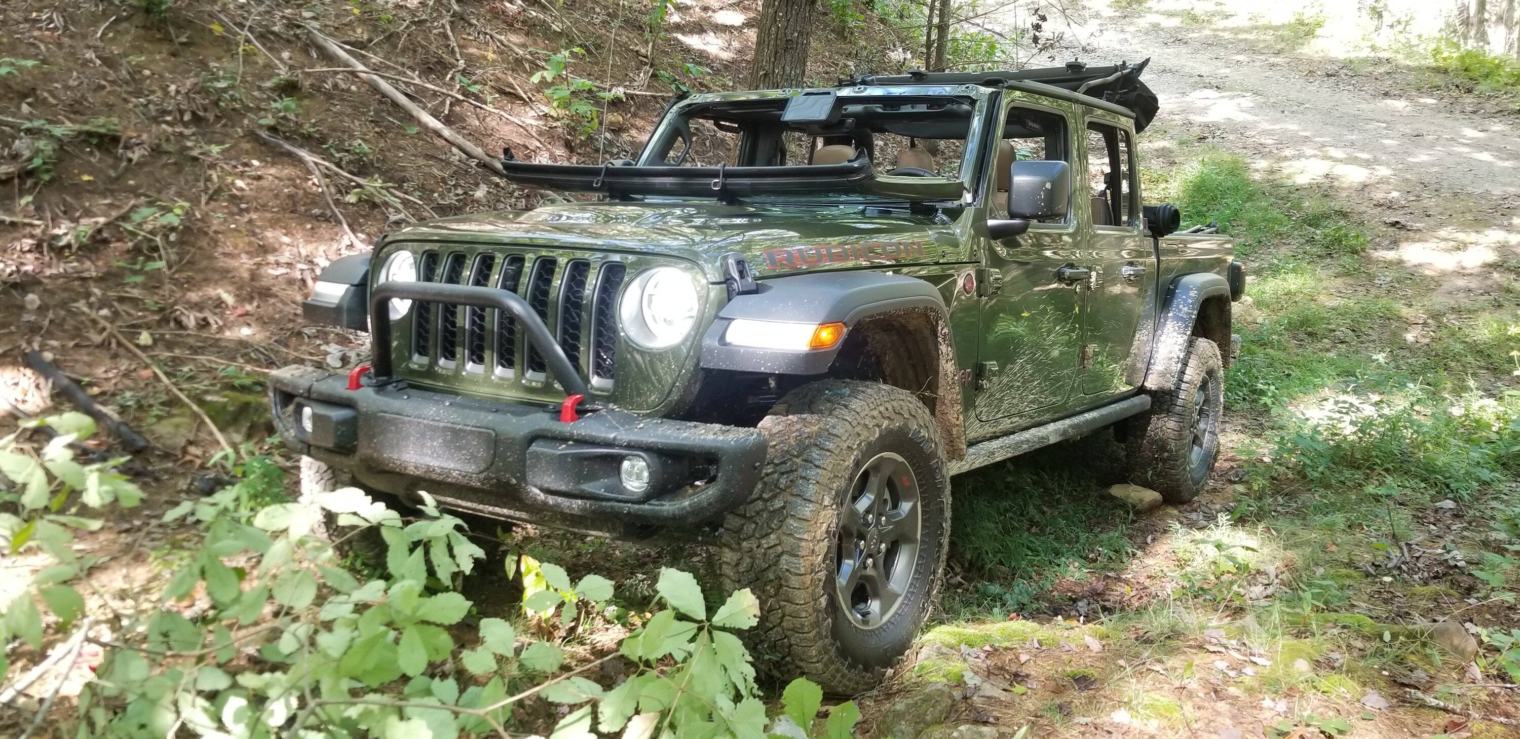 Jeep Gladiator Sgt. GLaDOS: Brass' JT 20210925_151540