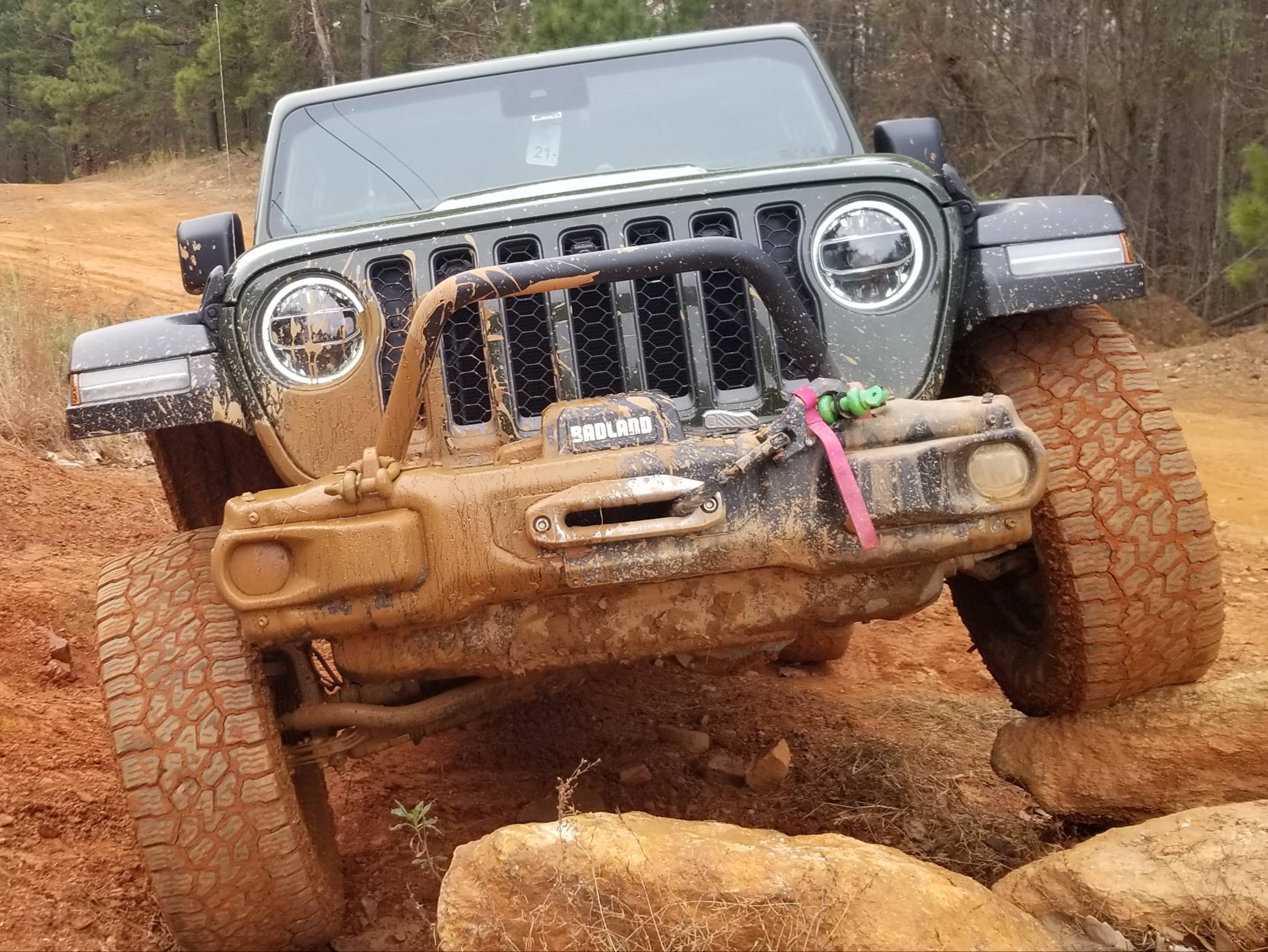 Jeep Gladiator Sgt. GLaDOS: Brass' JT 20221221_003552