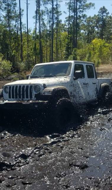 Jeep Gladiator Lets see all those Gladiators with lifts and bigger tires! image2