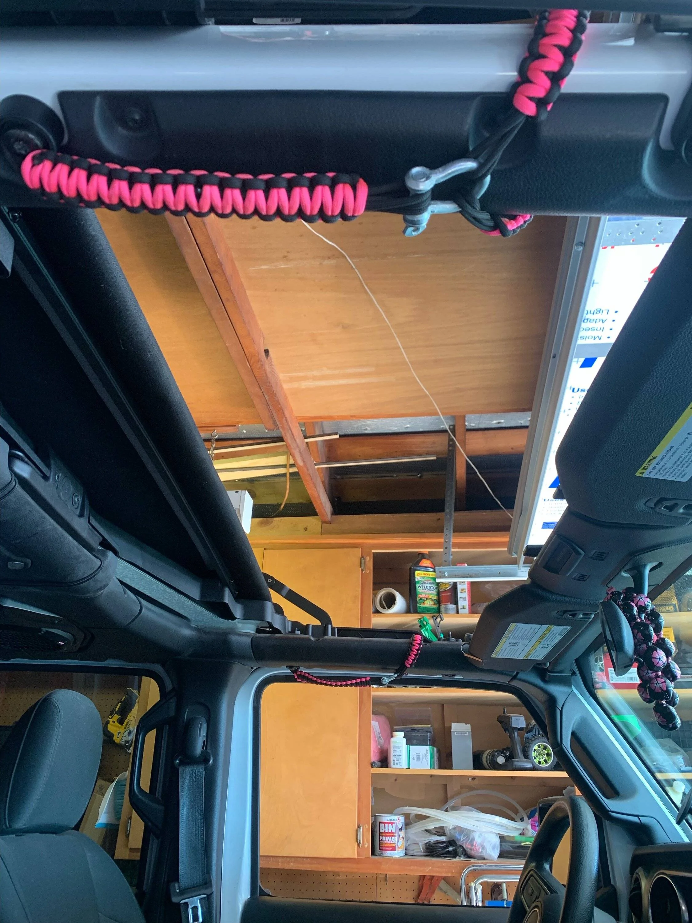 Jeep Gladiator Bestop Sunrider with Bartact Grab Handles paracord 2