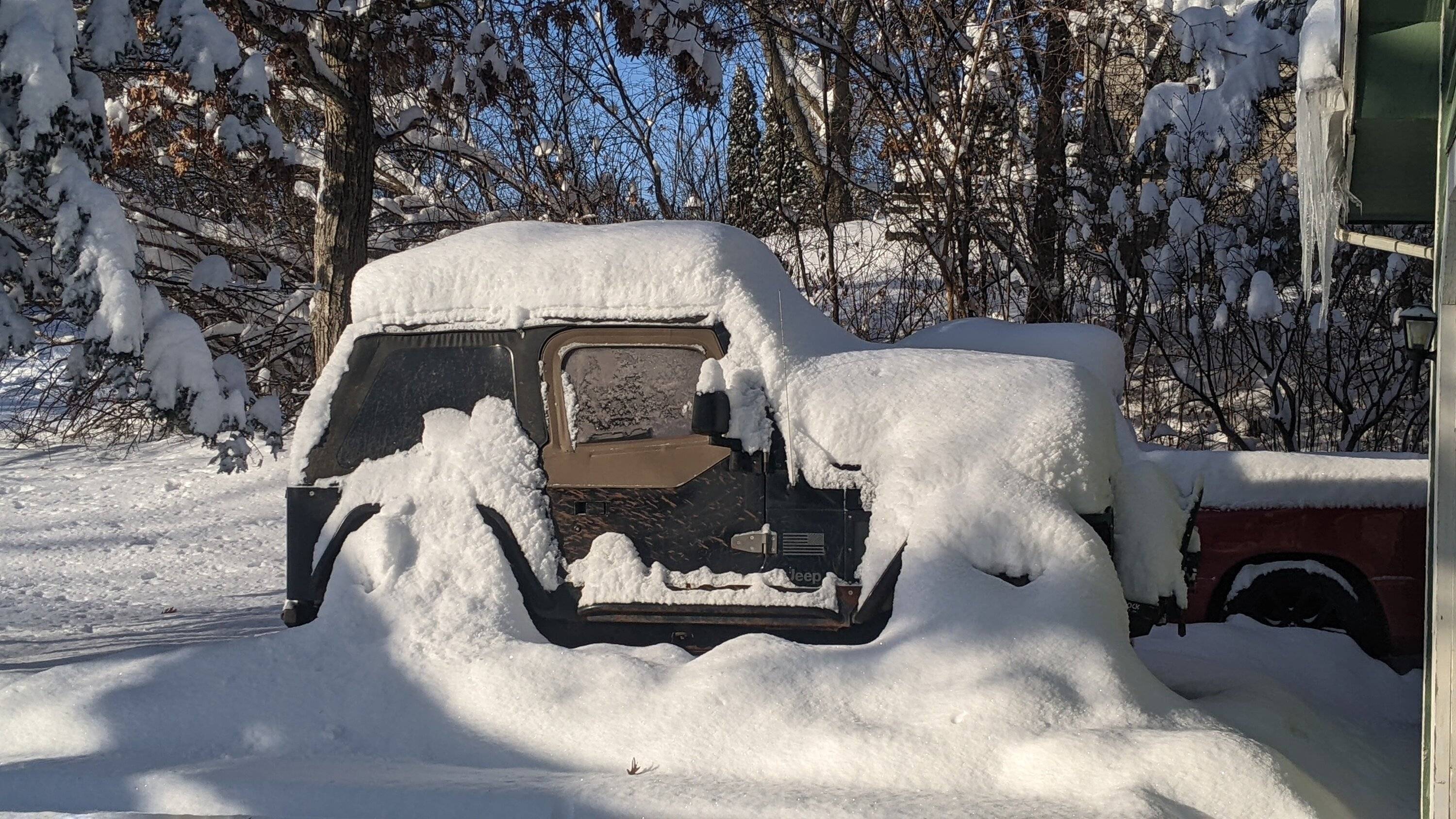 Jeep Gladiator Massive Deep Freeze for Christmas? PXL_20221222_153909968