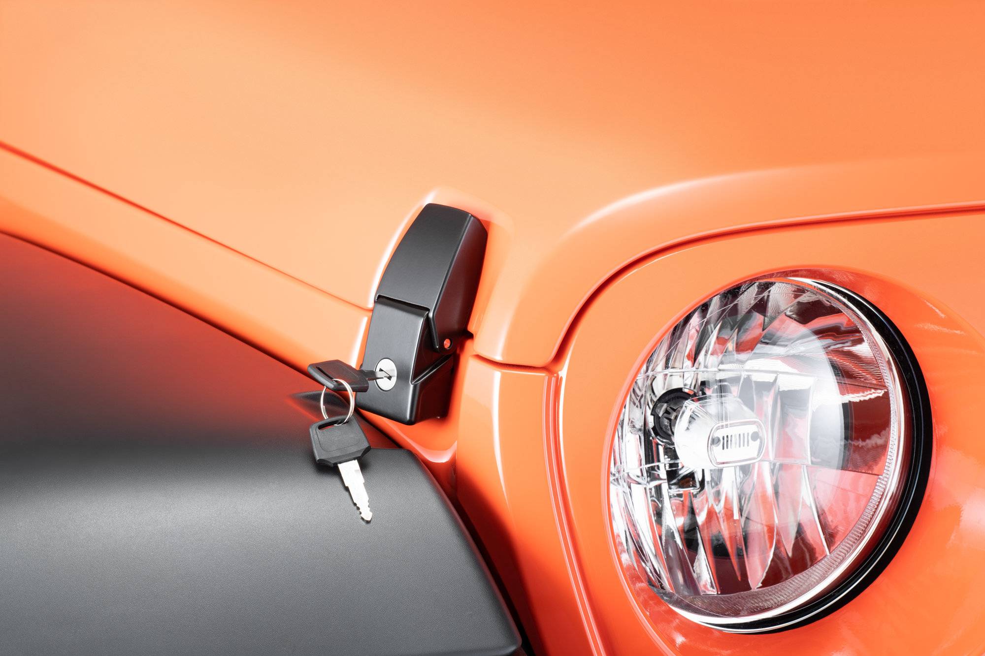 Jeep Gladiator Break in''s and thefts ! hoodlocks