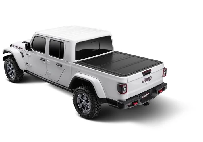 Jeep Gladiator Can we figure out who makes the Mopar hard tonneau cover? ex_q75_w_h500_UC_UltraFlex_Jeep-Gladiator_01Closed