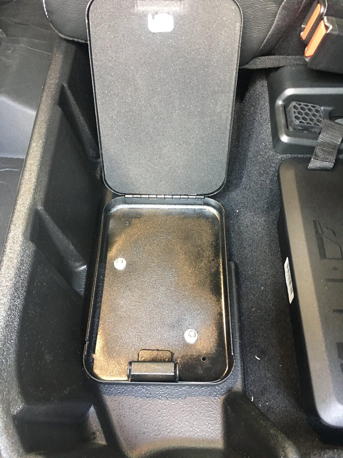 Jeep Gladiator My custom seat rear storage - Easy DIY 36EA7B62-4610-4DAB-AC22-5CAE8386EACB