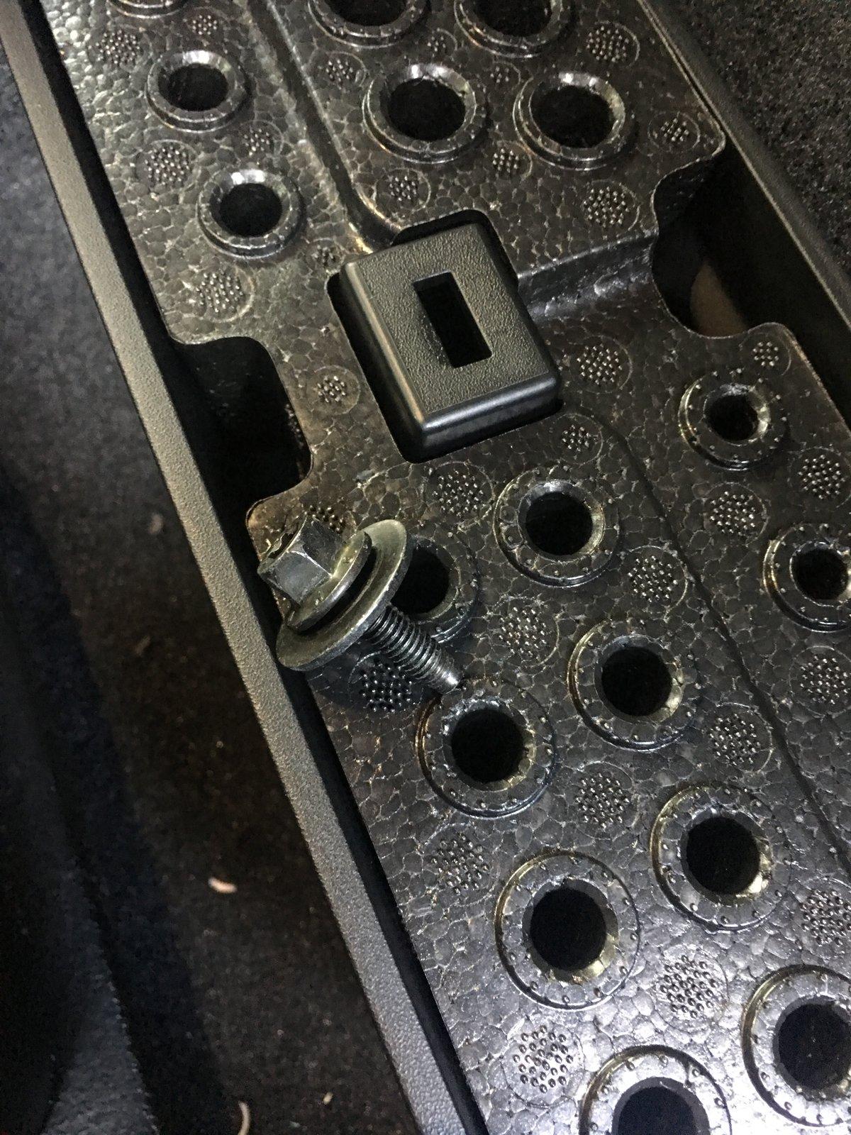 Jeep Gladiator My custom seat rear storage - Easy DIY BB183003-DD47-4E98-BF6E-1CC88612484F