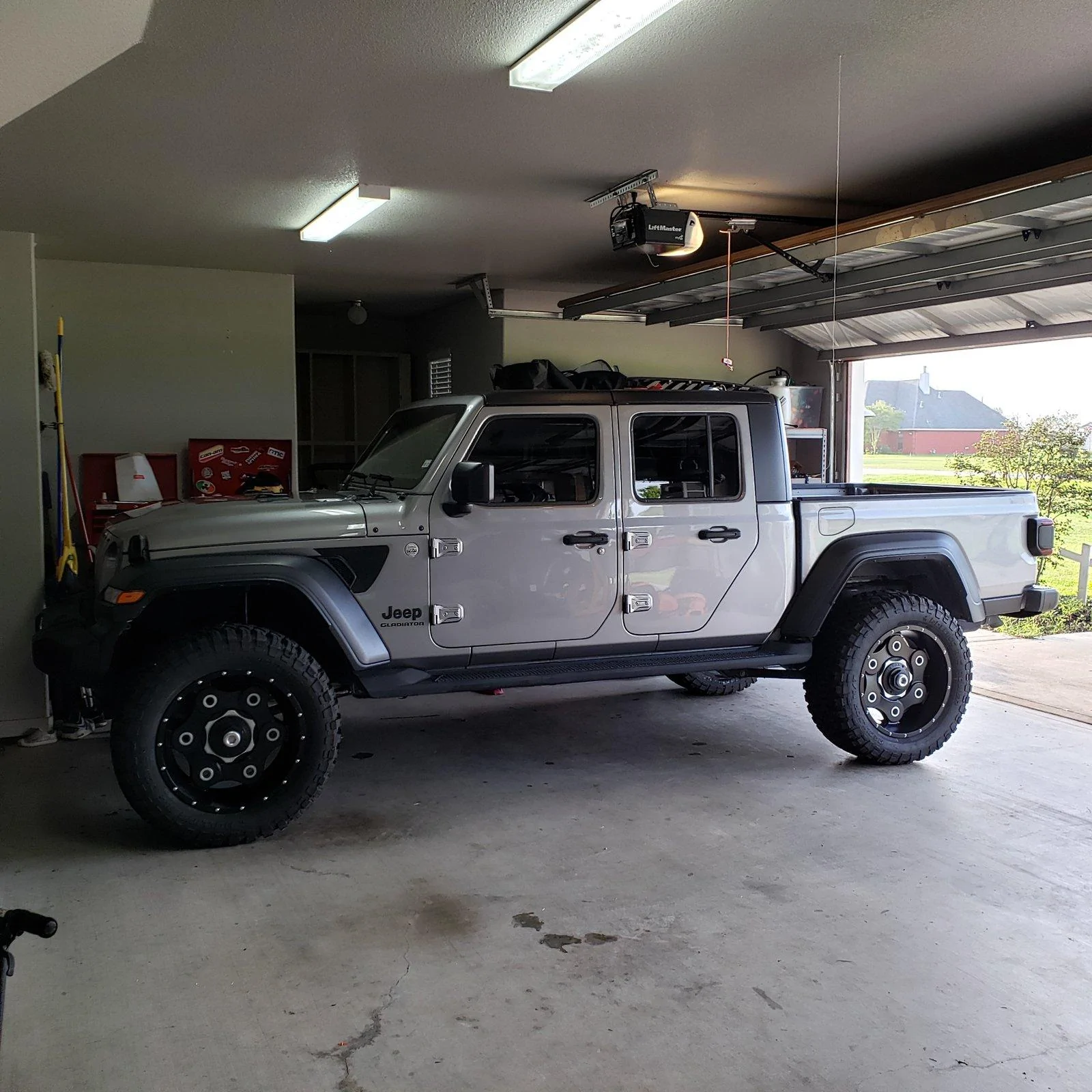 Jeep Gladiator How Tall is Your Modified Gladiator?? 20190819_185735