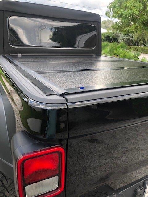 Jeep Gladiator WeatherTech Alloy Bed Cover For Gladiator E3DB9169-24C4-4D2A-9C73-CE5B28D26614