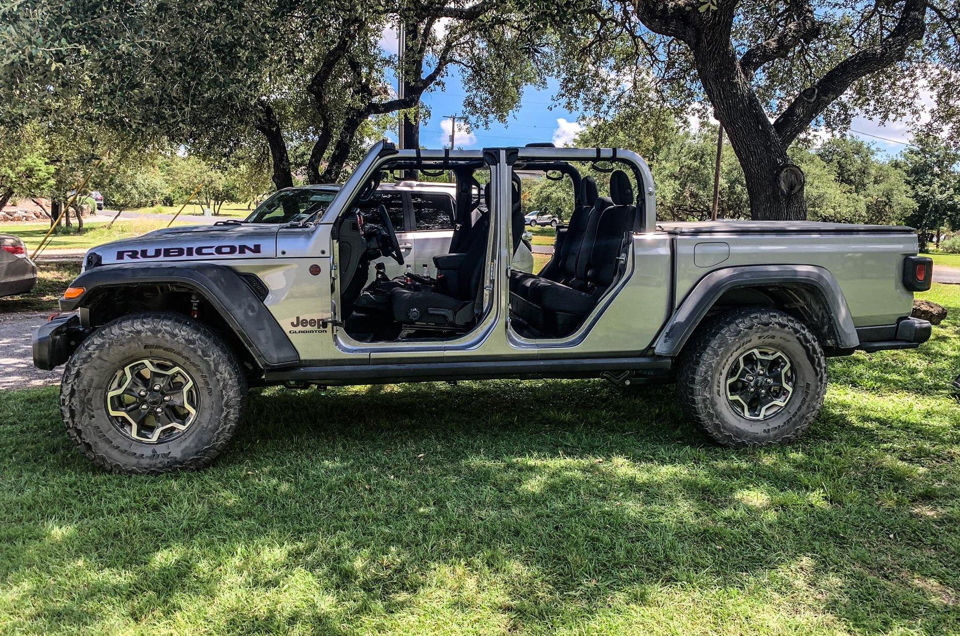Jeep Gladiator Nude Gladiators (no doors/tops) - pics please upload_2019-8-24_13-15-8