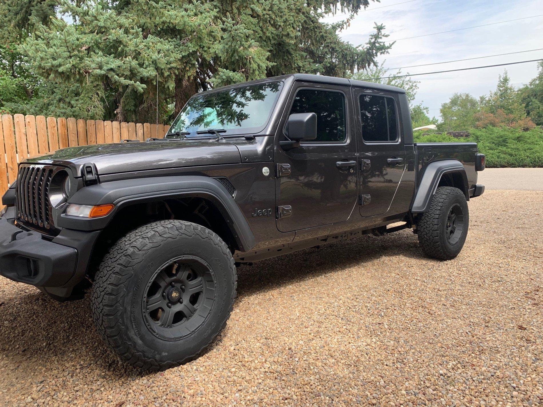 Jeep Gladiator GRANITE CRYSTAL JT Gladiator Club IMG_1198