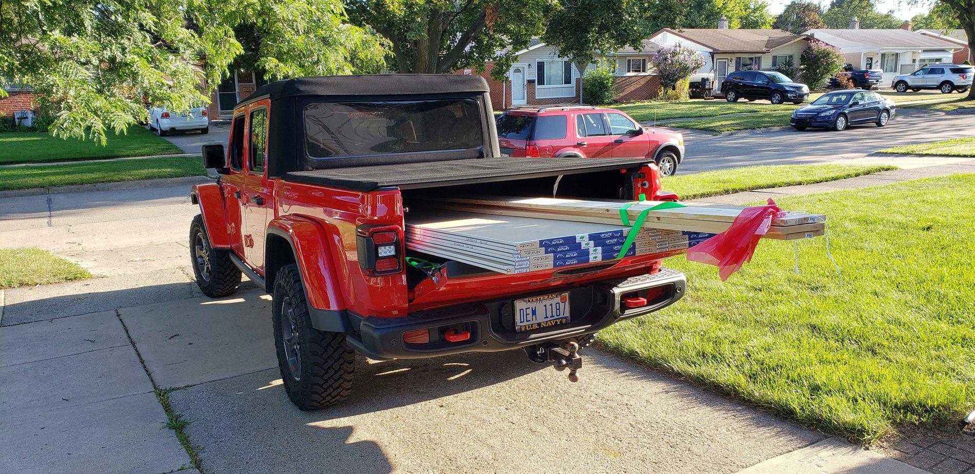 Jeep Gladiator Finally the bed hauling... 20190825_083833