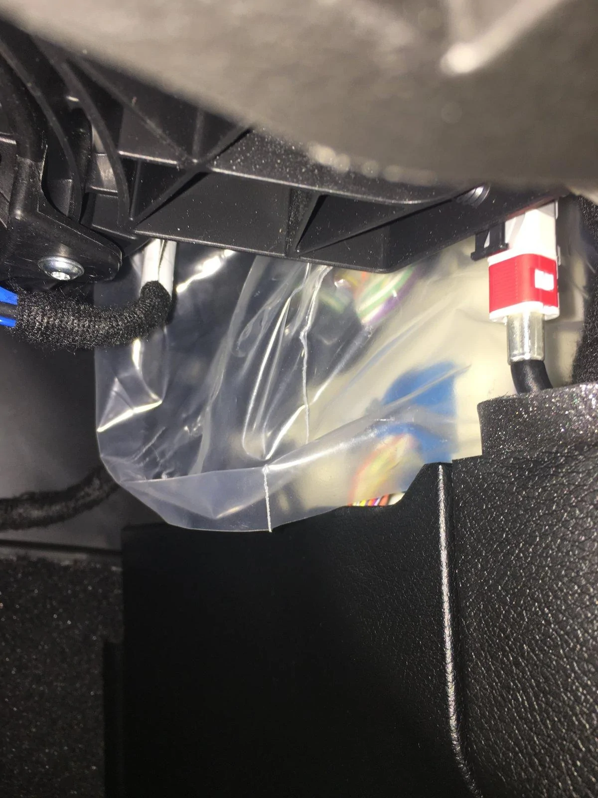 Jeep Gladiator Plastic bag in footwell FF049E61-84D3-4C15-AACA-F026BBAC5F61