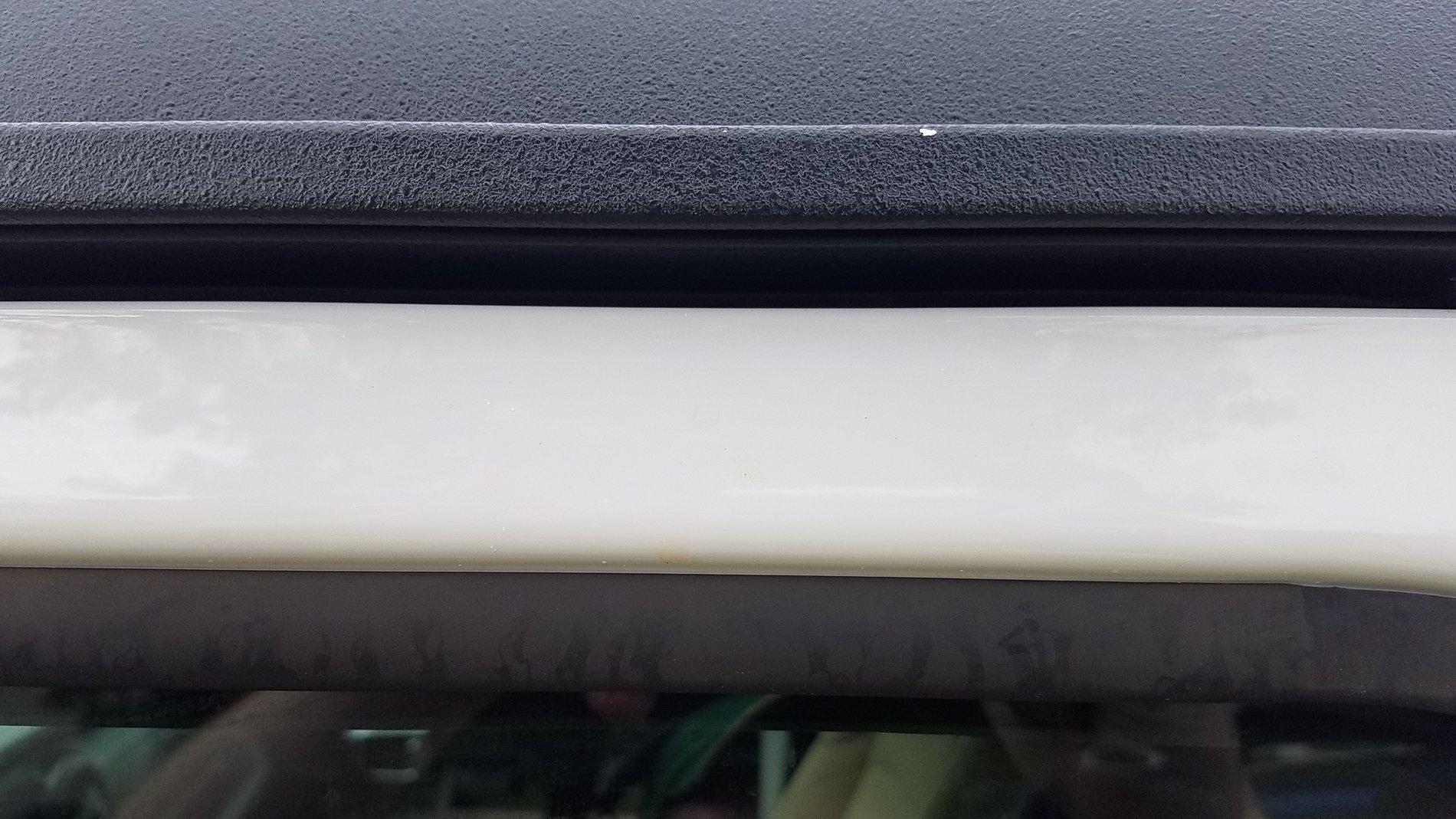Jeep Gladiator Painting the Inside of the freedom top, and touch up of outside 20190825_165131