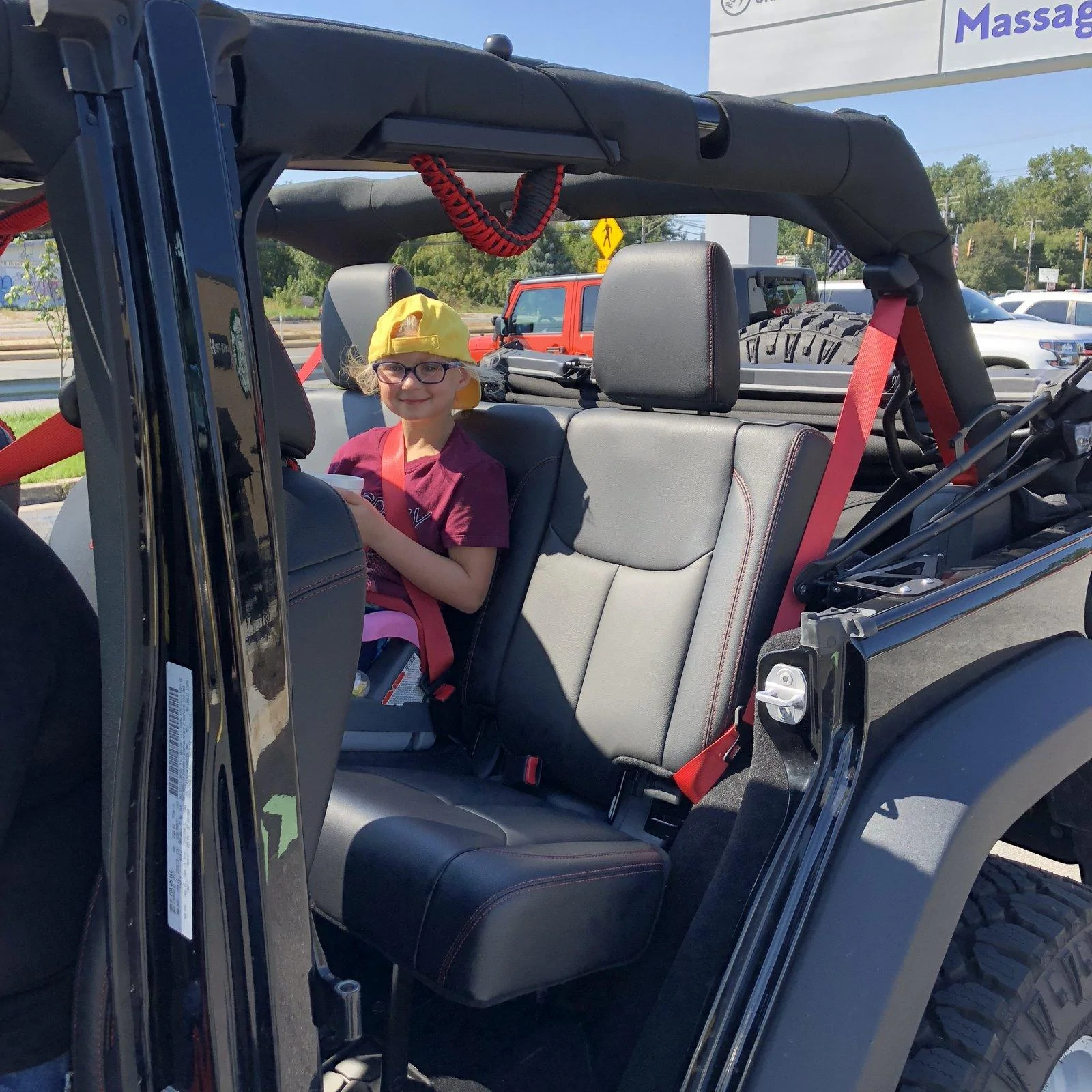 Jeep Gladiator Why do owners never take doors/tops off or go off-road? 977A49B2-0B0C-4472-BE2B-5830B8F1612F