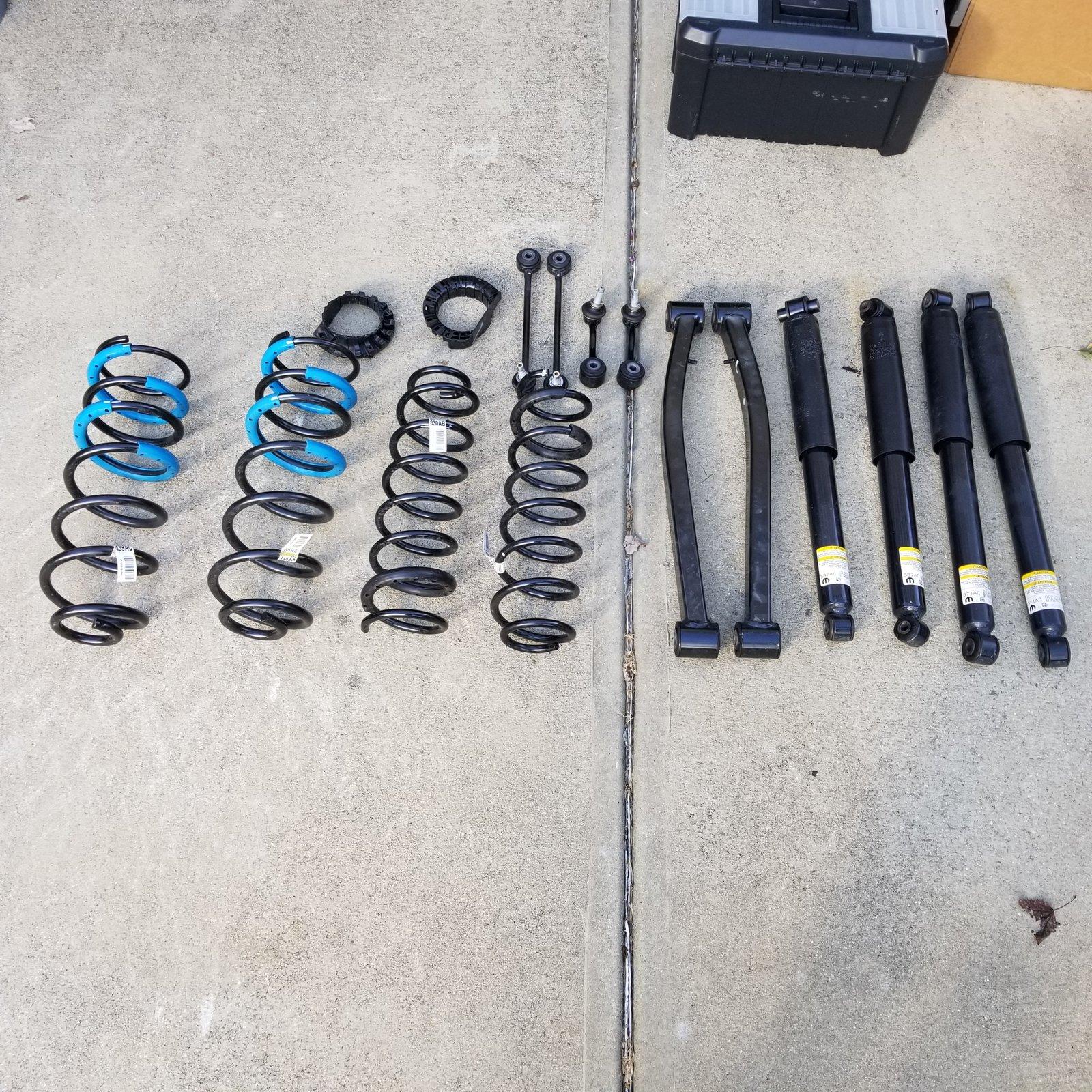 Jeep Gladiator Stock gladiator Suspension Overland 20190825_180100