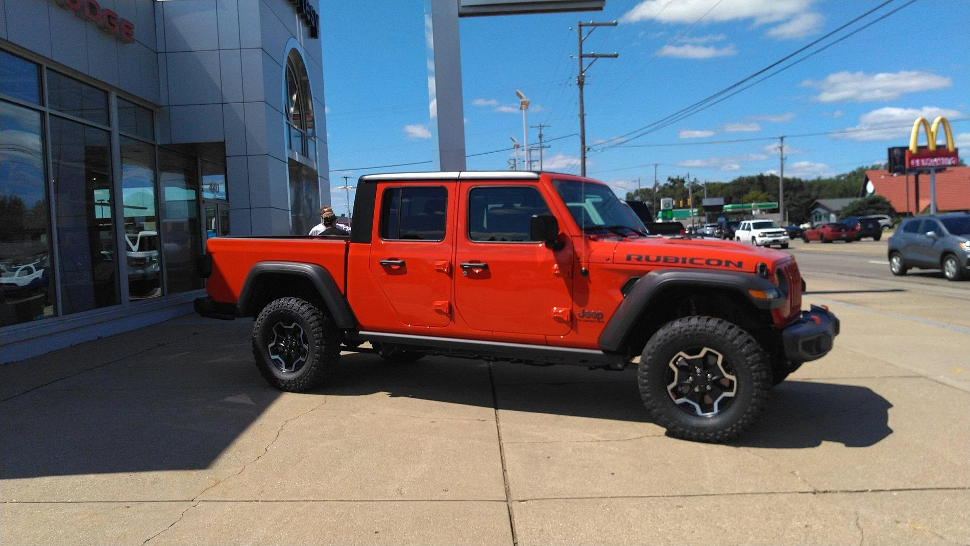 Jeep Gladiator 28th St Metro Cruise KIMG0725