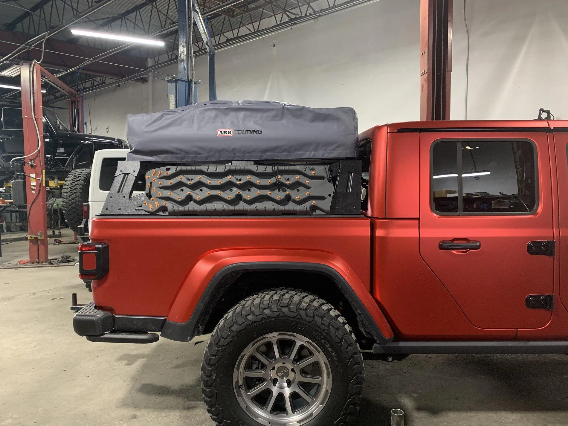 Jeep Gladiator Salsa JT C1ikfNT3ReWnmbhuzwEru