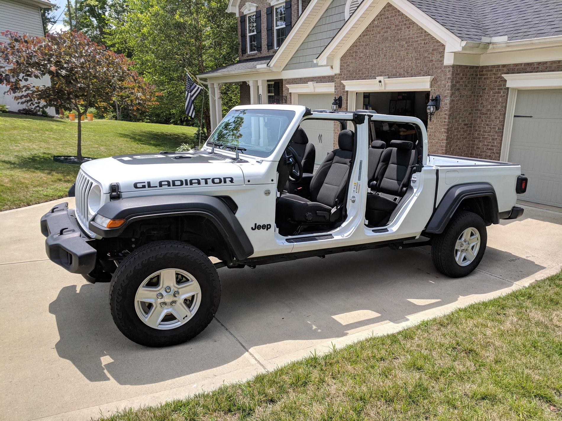 Jeep Gladiator Nude Gladiators (no doors/tops) - pics please IMG_20190724_125533