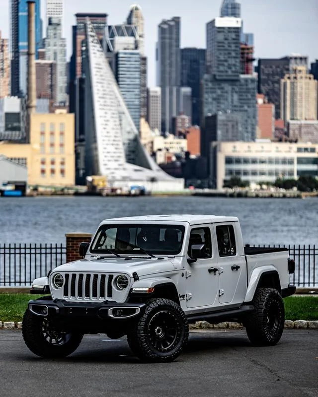 Jeep Gladiator BRIGHT WHITE Gladiator JT Club DSC08153