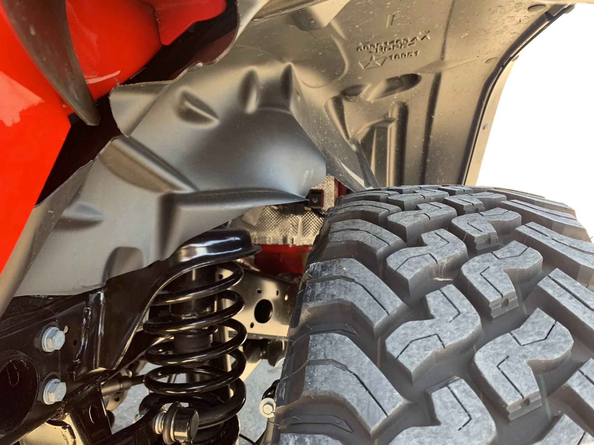 Jeep Gladiator Flimsy Front Inner Fenders r5guRGC
