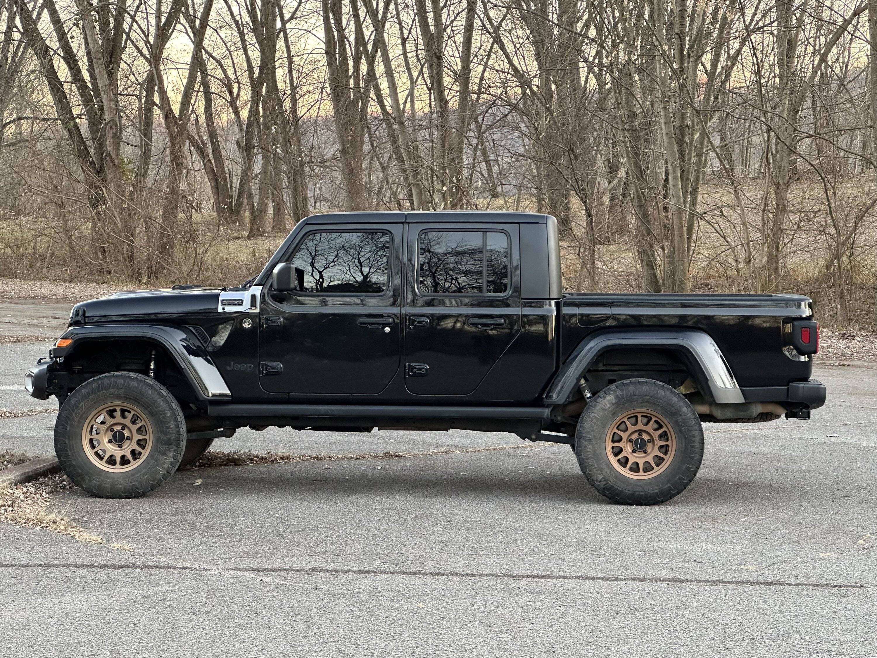 Jeep Gladiator They Do Exist!!! 37X11.50R17 87F0176C-800E-44F6-ACD3-8B71662637F4