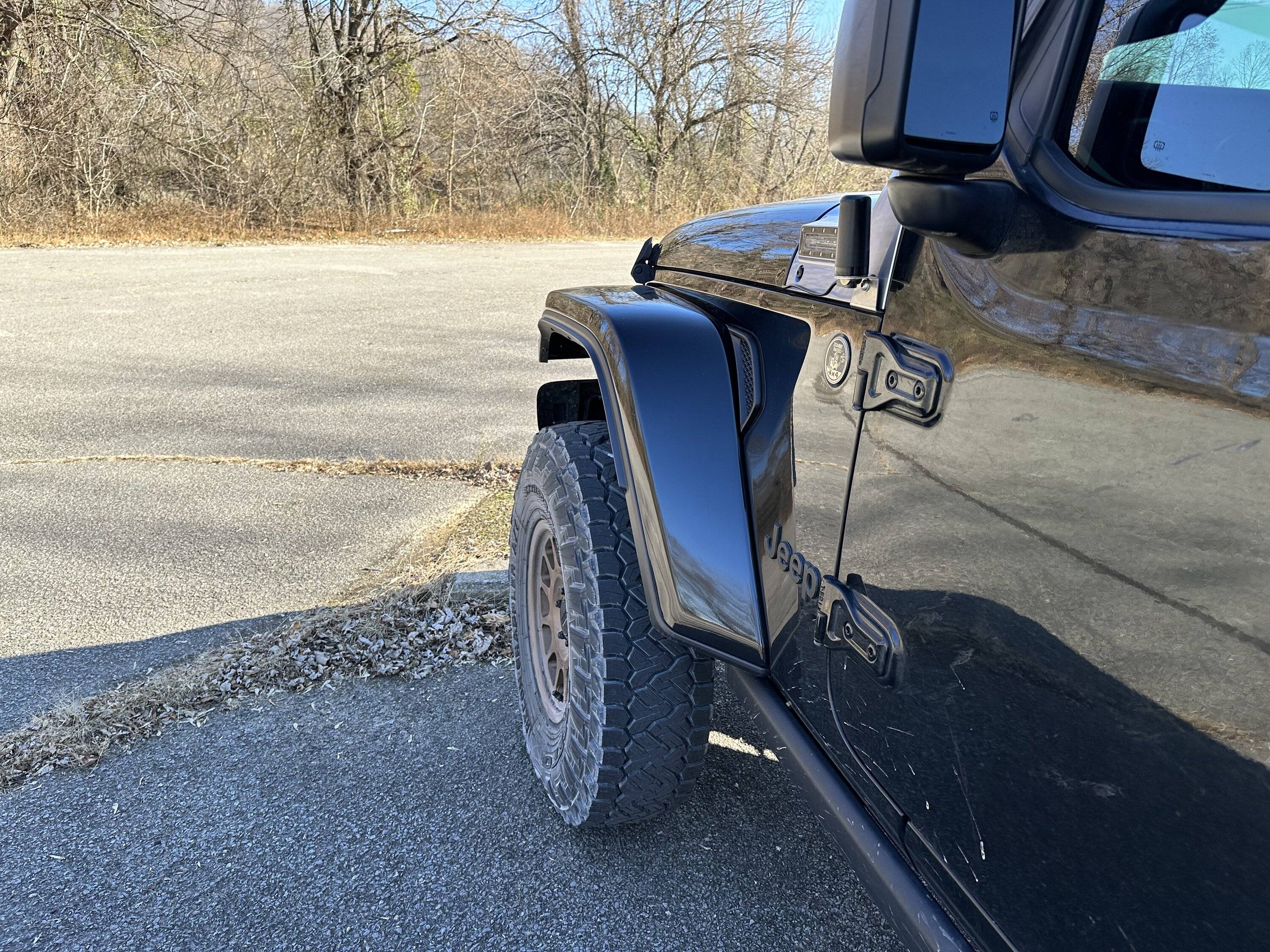 Jeep Gladiator They Do Exist!!! 37X11.50R17 105A247A-53B3-4715-808D-EDB3C4B74EA8