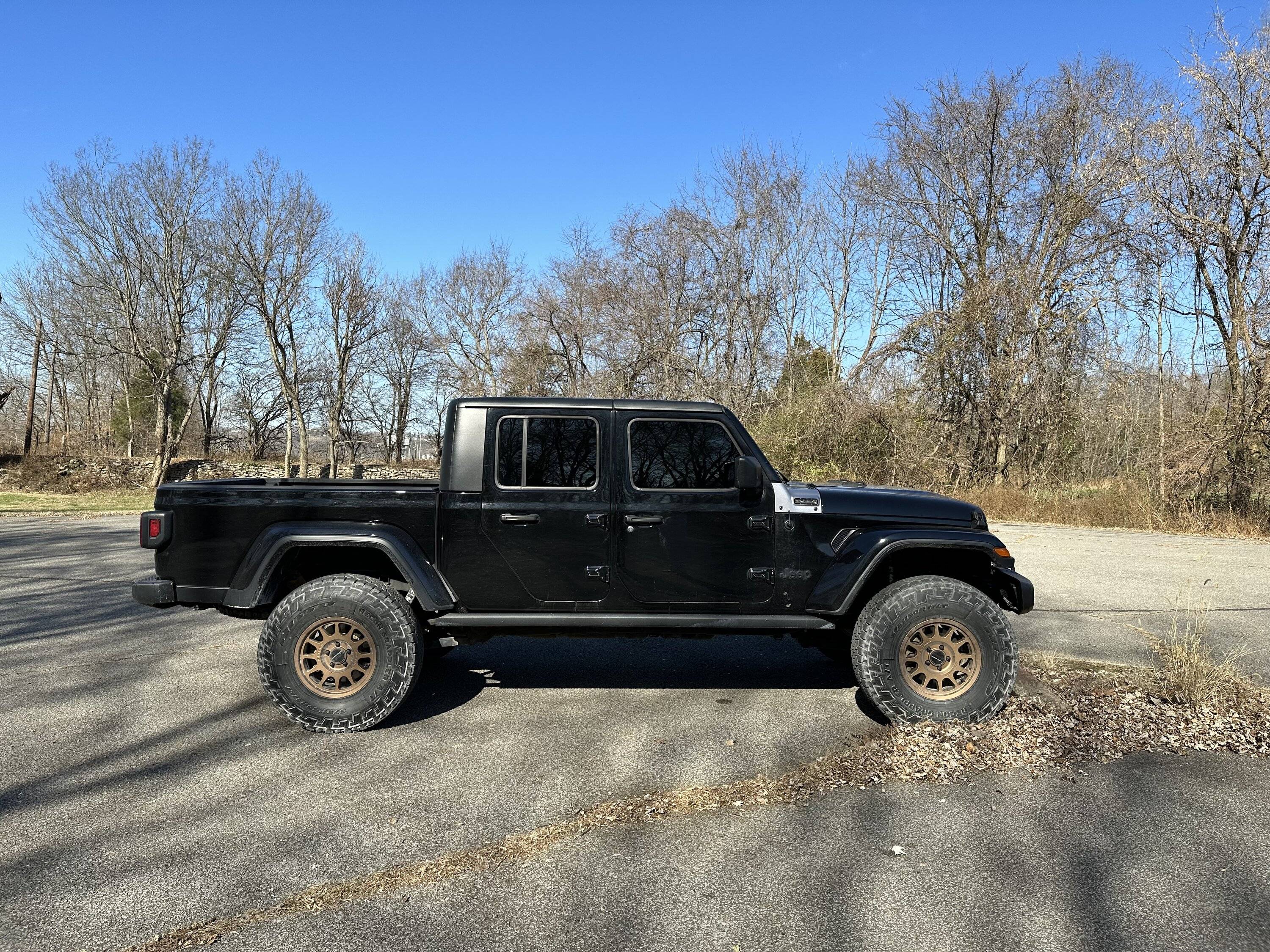 Jeep Gladiator They Do Exist!!! 37X11.50R17 44125B6A-319B-4336-A0CF-1398AB316538