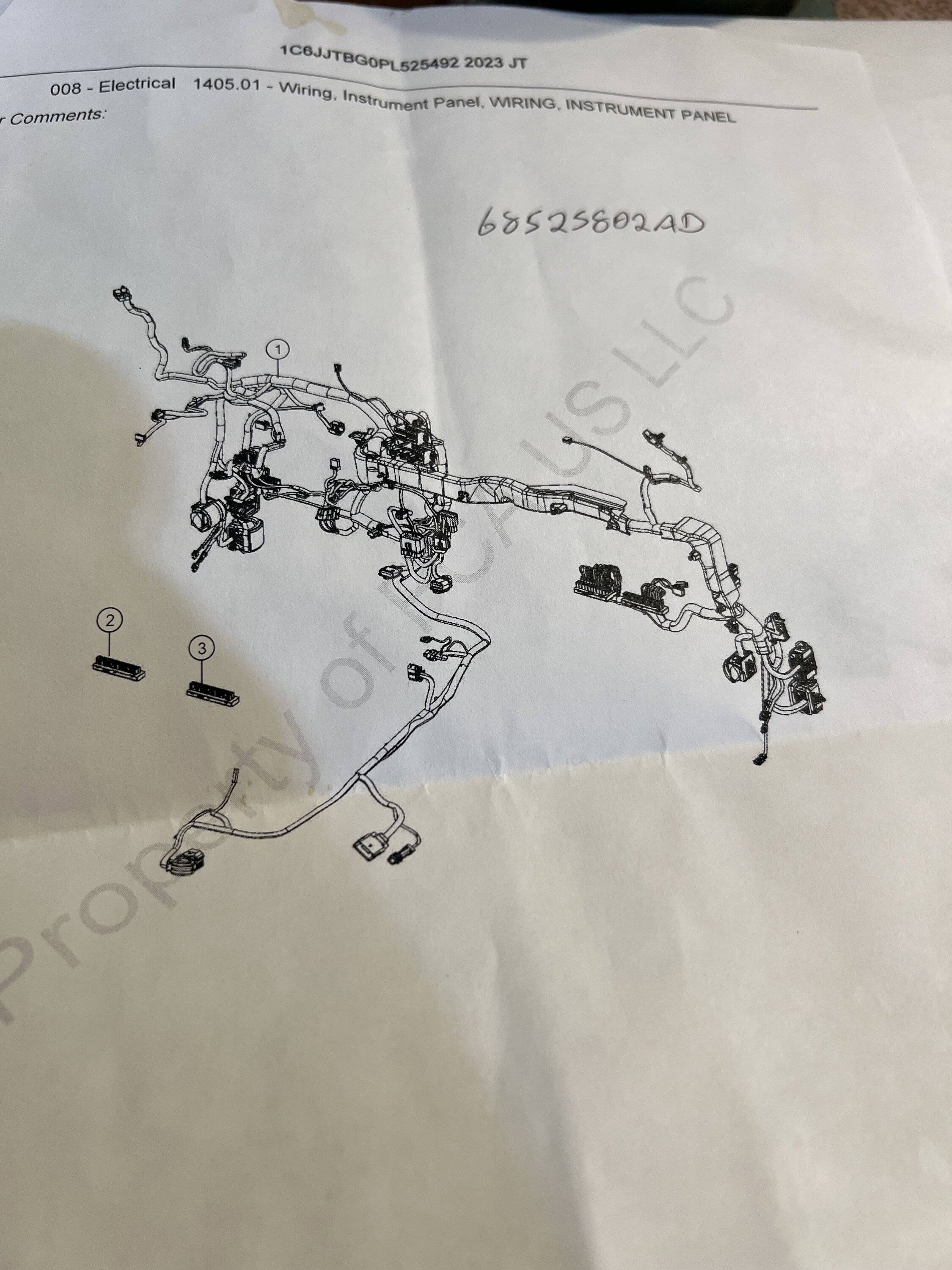 Jeep Gladiator How to ad OEM 115 Vts in my Gladiator with 115 Vts Power bed delete (credit$ 45) IMG_0583[1].JPG