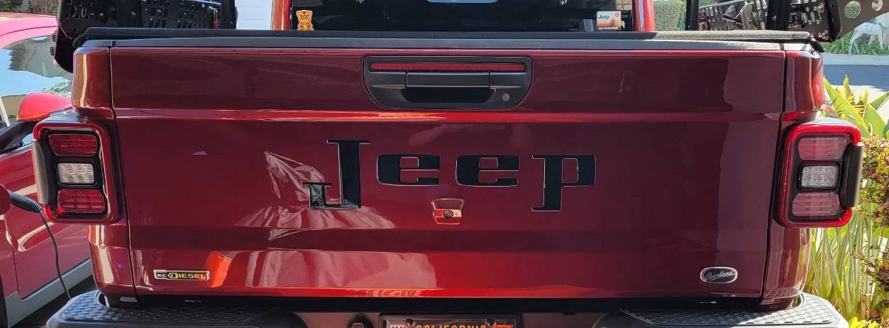 Jeep Gladiator Unbadge rebadge 20221224_121854
