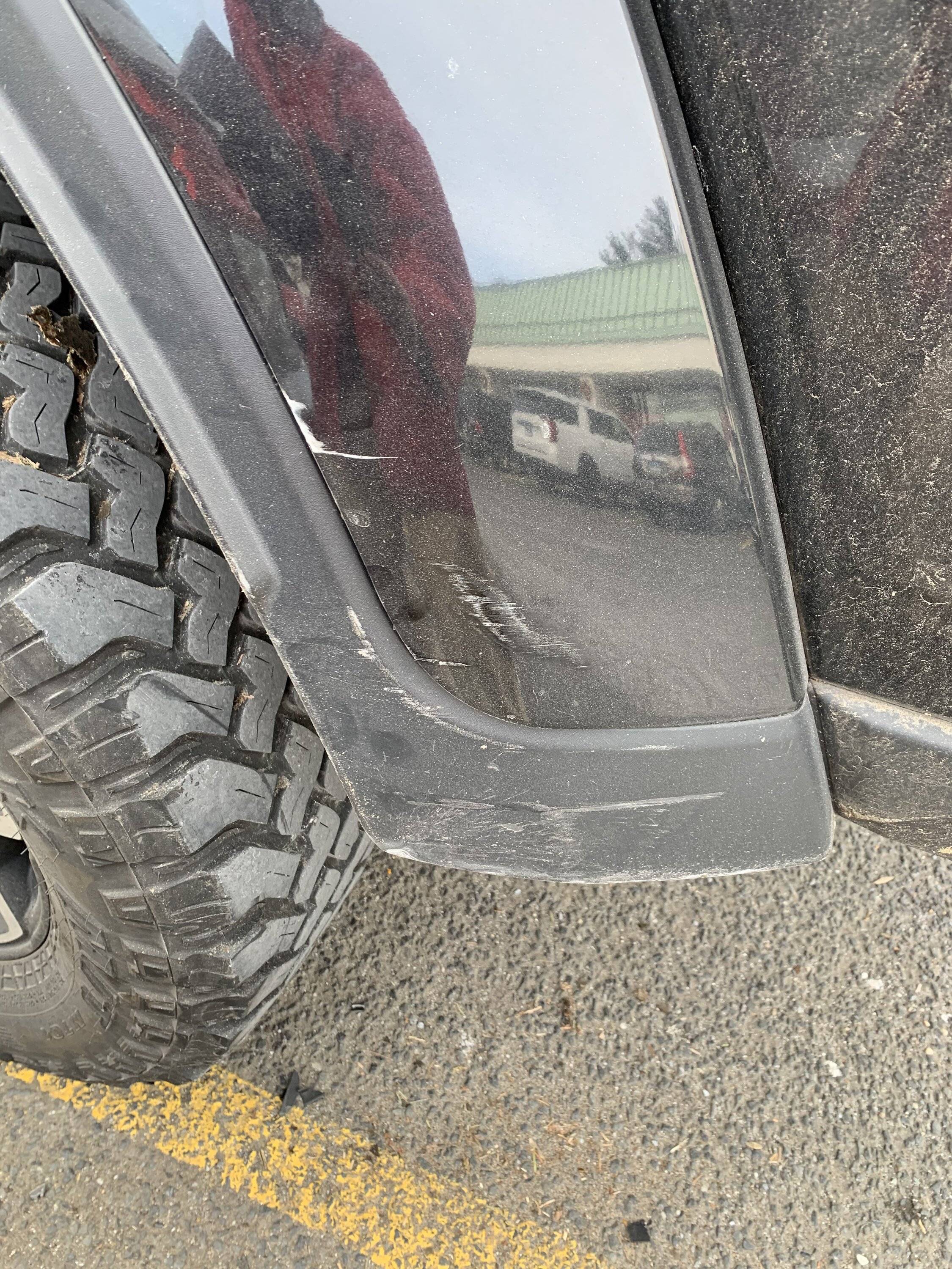 Jeep Gladiator Merry Christmas, first accident, ugh F54C8B74-B07D-4A32-9C43-A06F1C3A48C3
