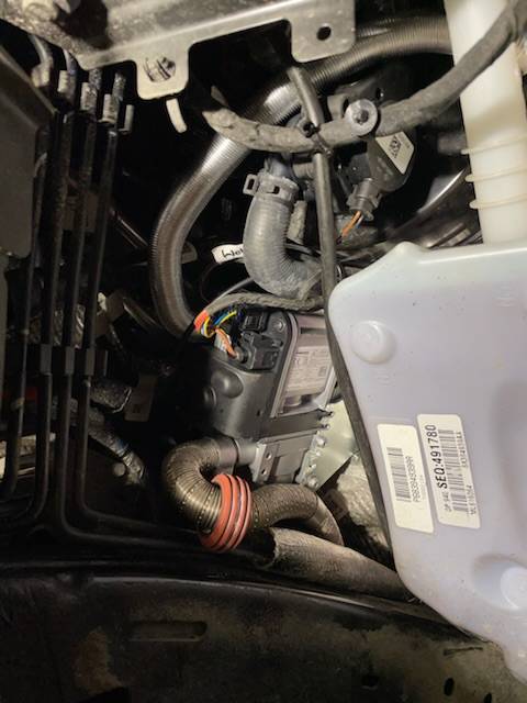 Jeep Gladiator Webasto engine heater 75E6D327-B987-43F3-8AA9-8D678A90327D