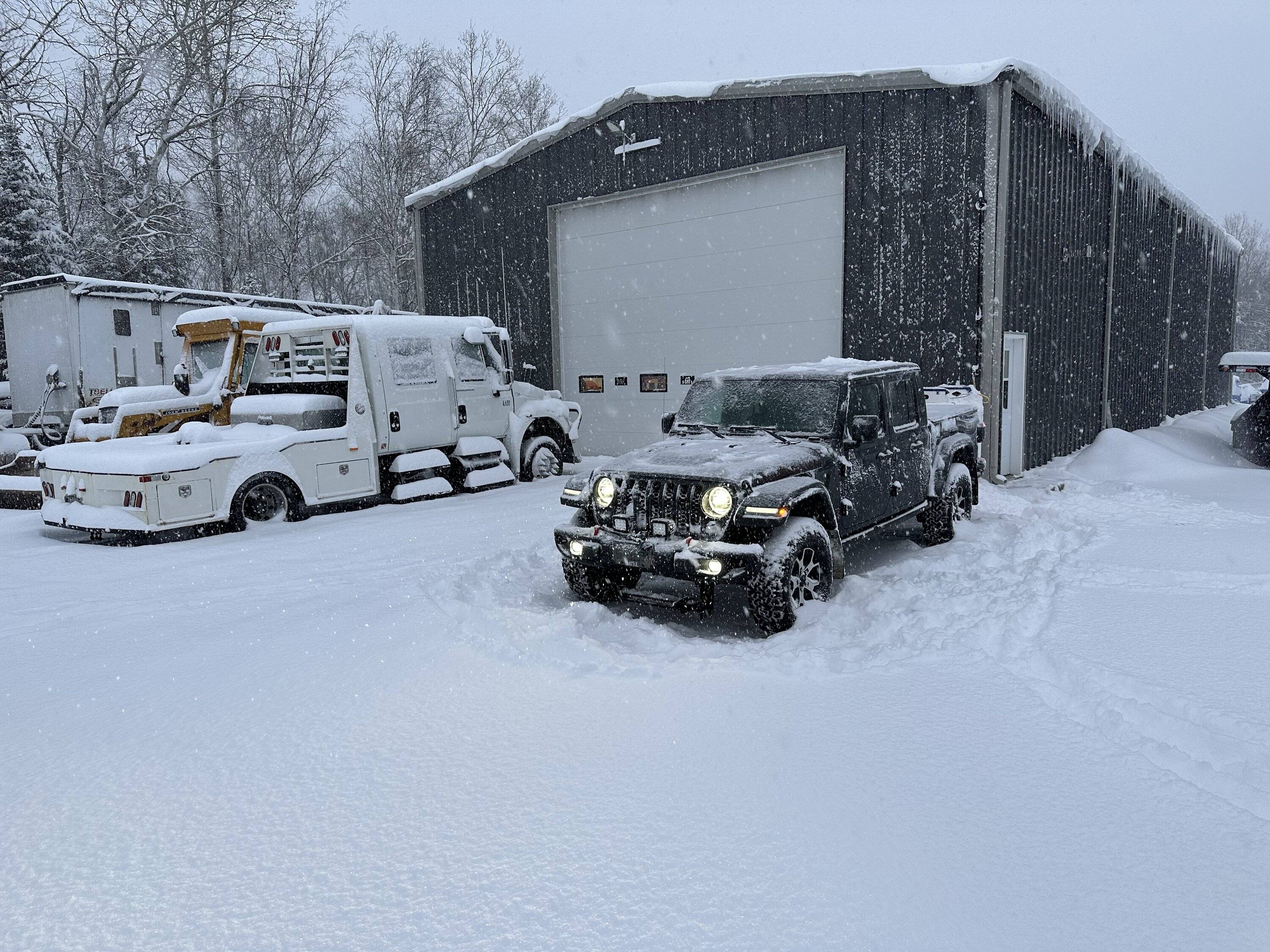Jeep Gladiator Anyone in the Sudbury Ontario Area??? 926862D1-961C-4B60-B313-D8FBE3E0B996