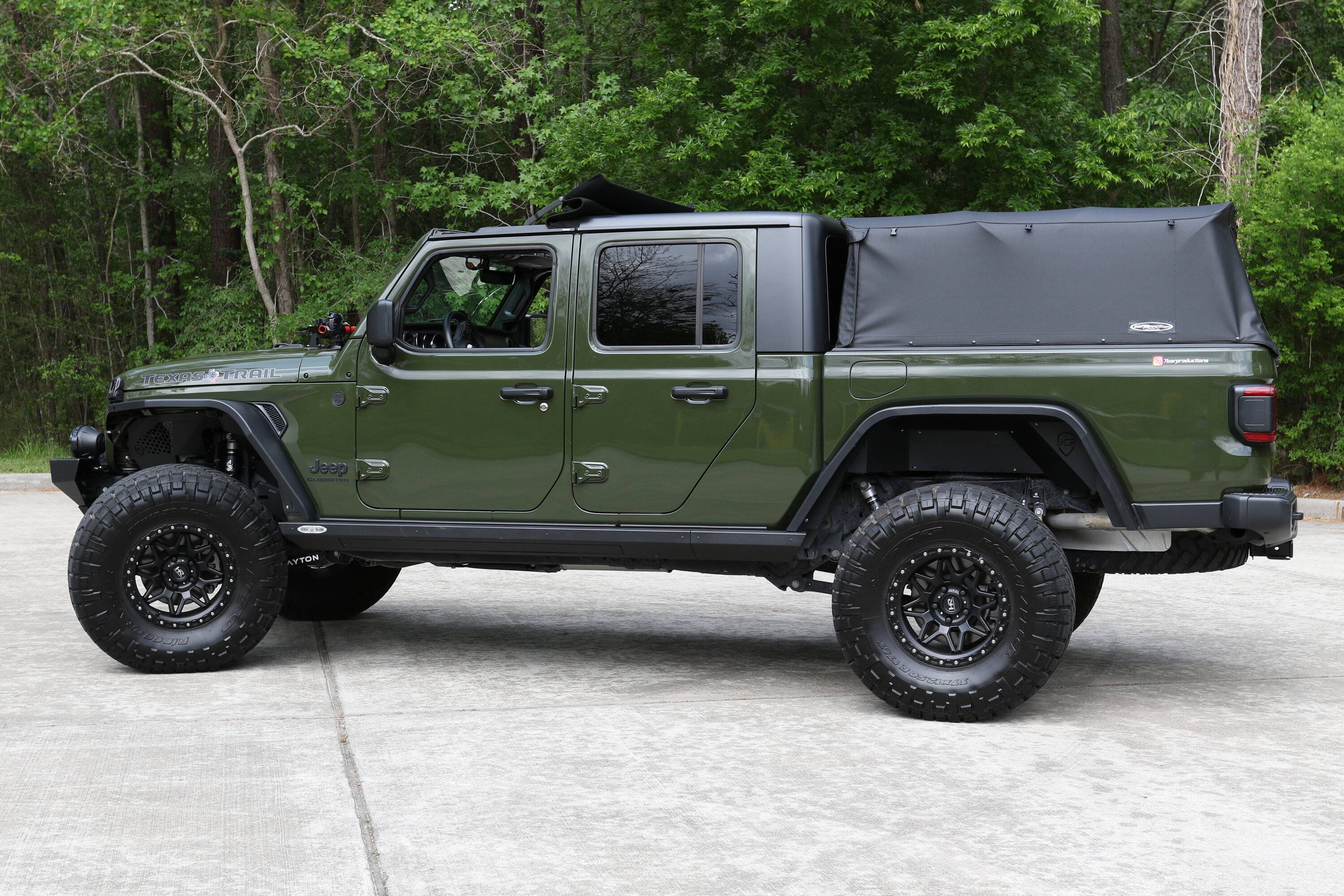 Jeep Gladiator Multiple Items For Sale - Sunrider, Softopper, Tube Doors... 2L6A4505.JPG