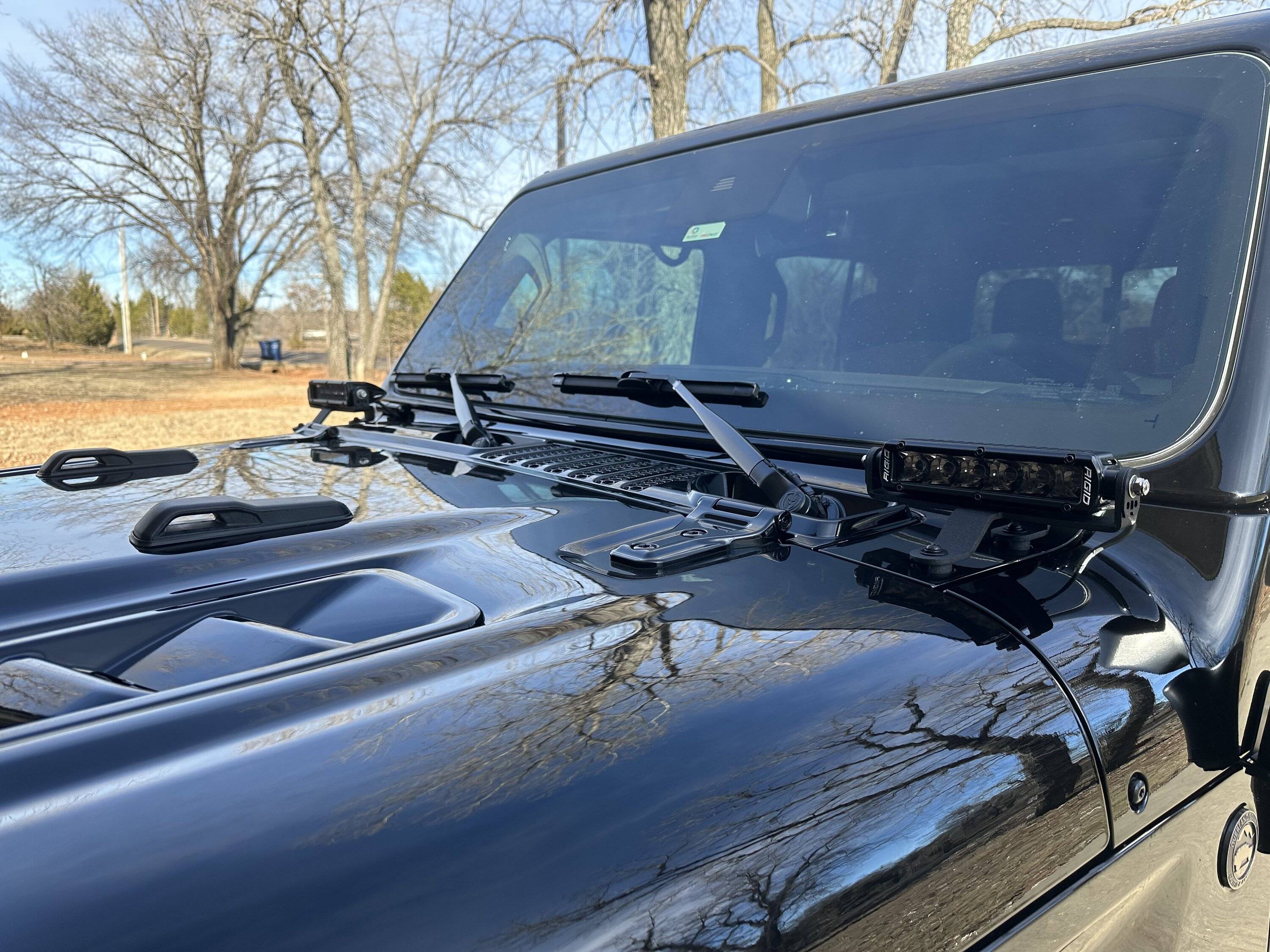 Jeep Gladiator Rigid SR midnight 6” on Mojave 17744CA3-8774-491B-9240-4041AE7D2E6E