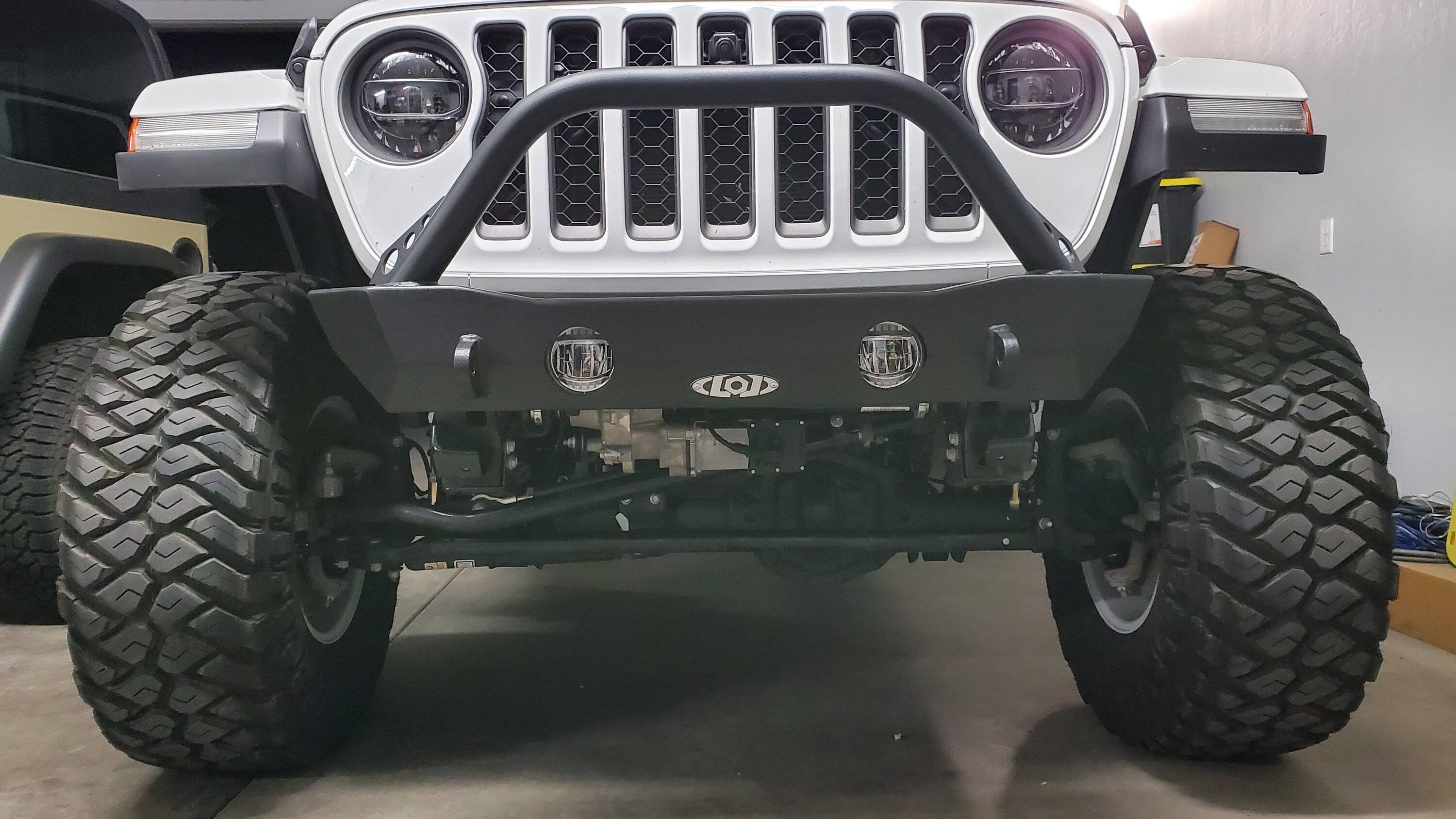 Jeep Gladiator LoD Destroyer Front Bumper 20221227_201210