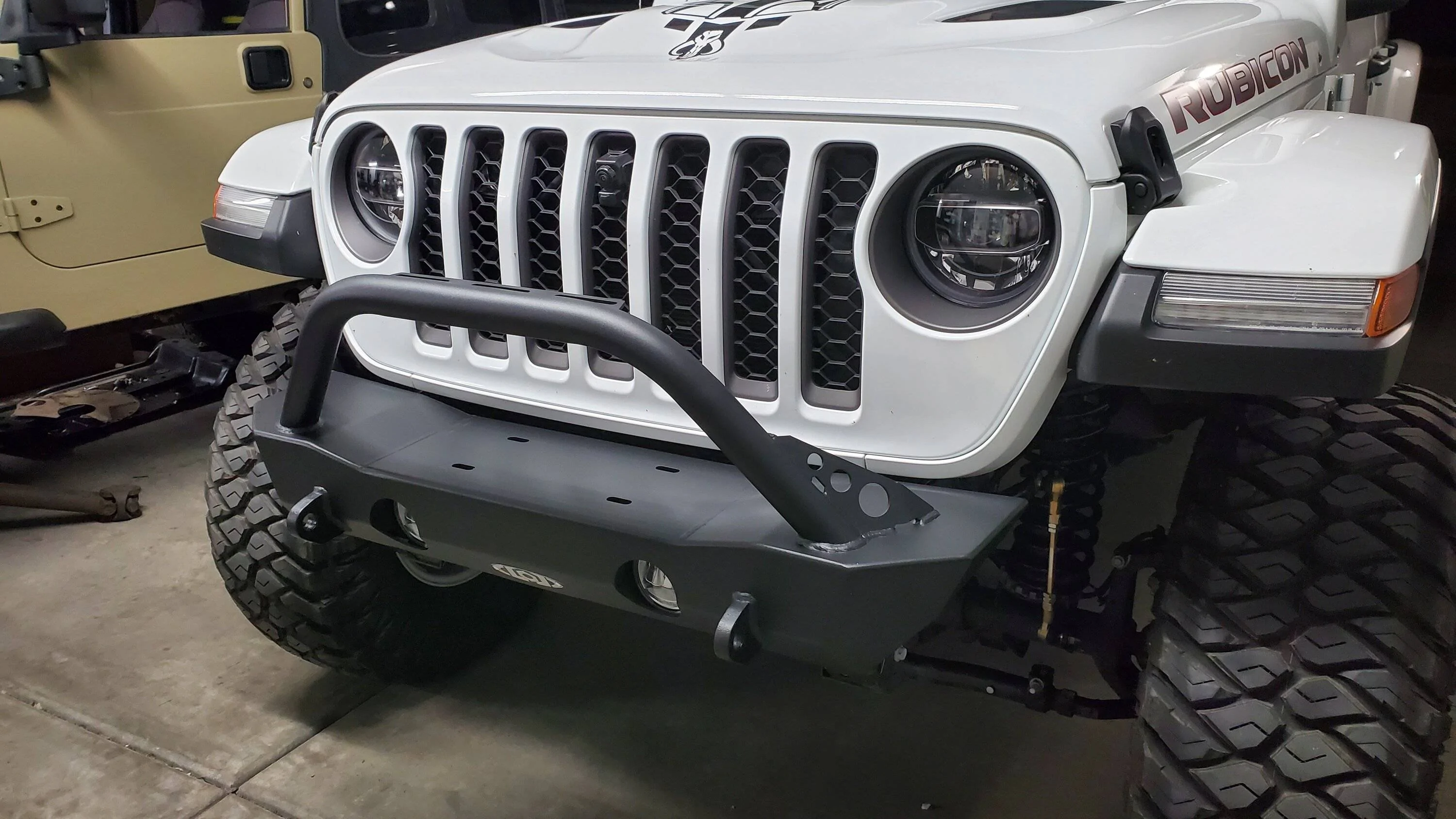 Jeep Gladiator The Definitive Front Bumper Thread 20221227_201239