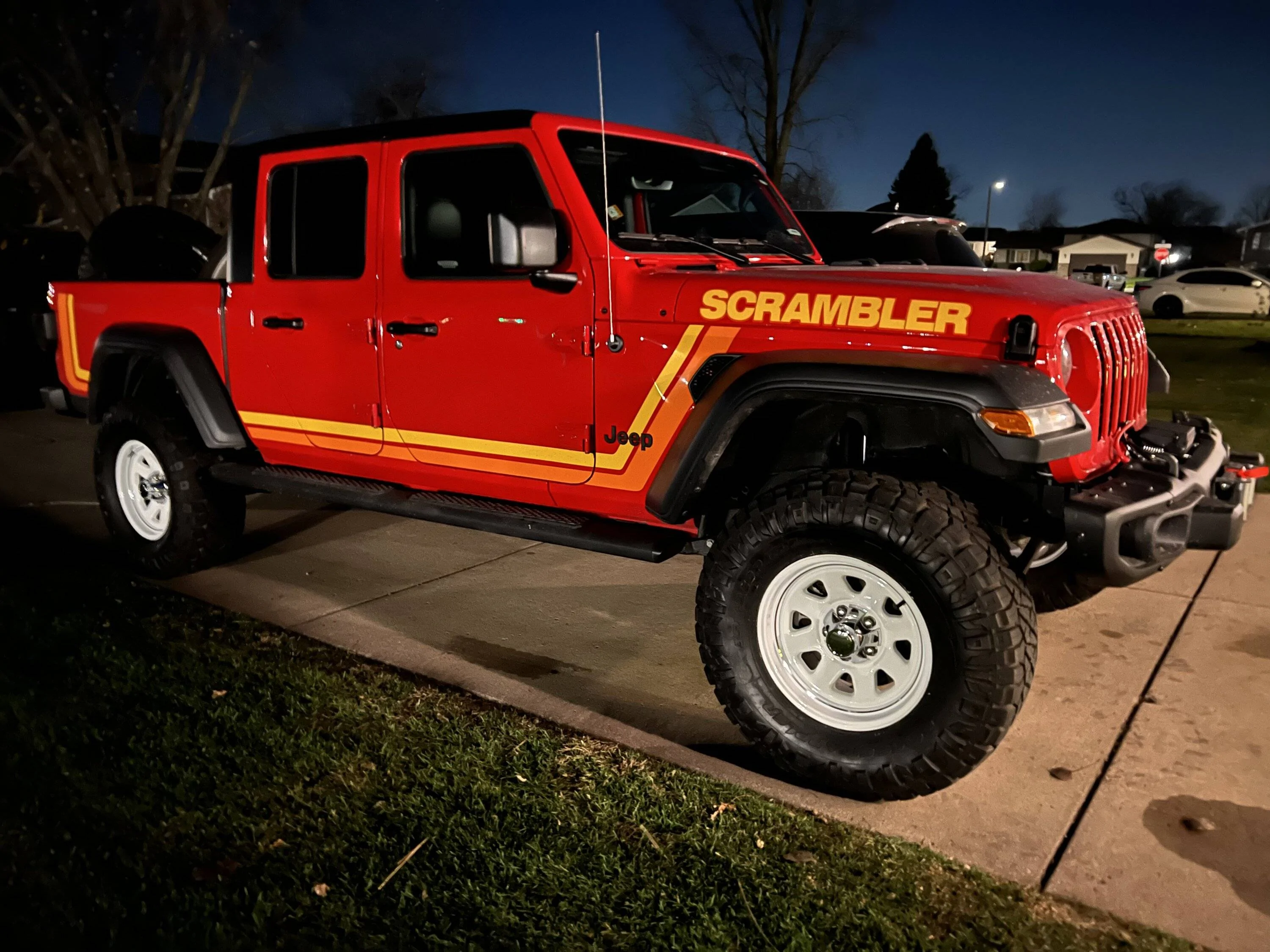 Jeep Gladiator Jeep max tow B18CBD35-C533-4D04-8FB4-EC8B7652BEB1