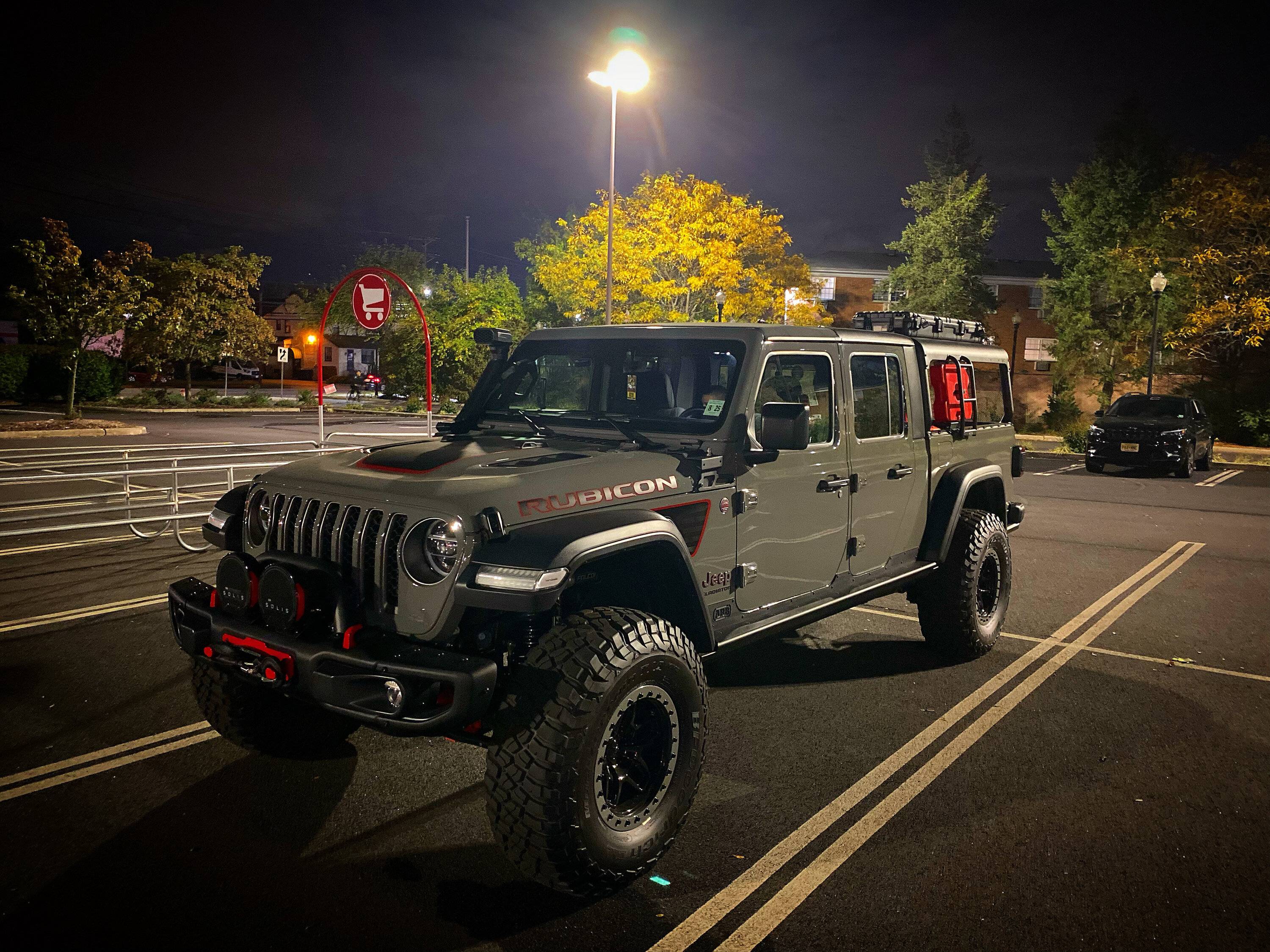 Jeep Gladiator AEV Borah Wheels on your Gladiator? 1C470DEB-5CC4-4C6E-88FD-7B3ED00A30C1