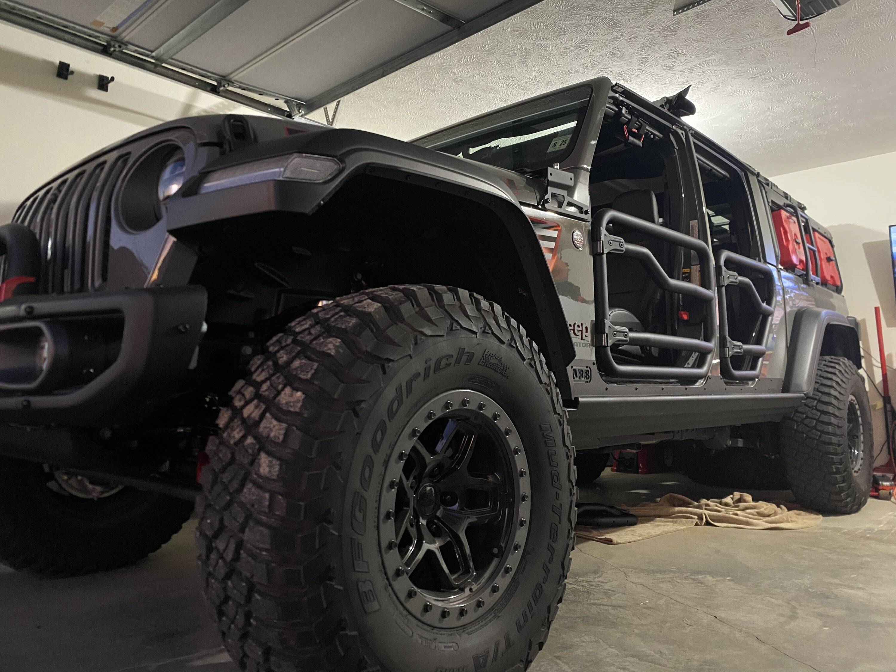 Jeep Gladiator AEV Borah Wheels on your Gladiator? 8CCB75FC-E51F-4871-BF5B-BAB9800A7CCC