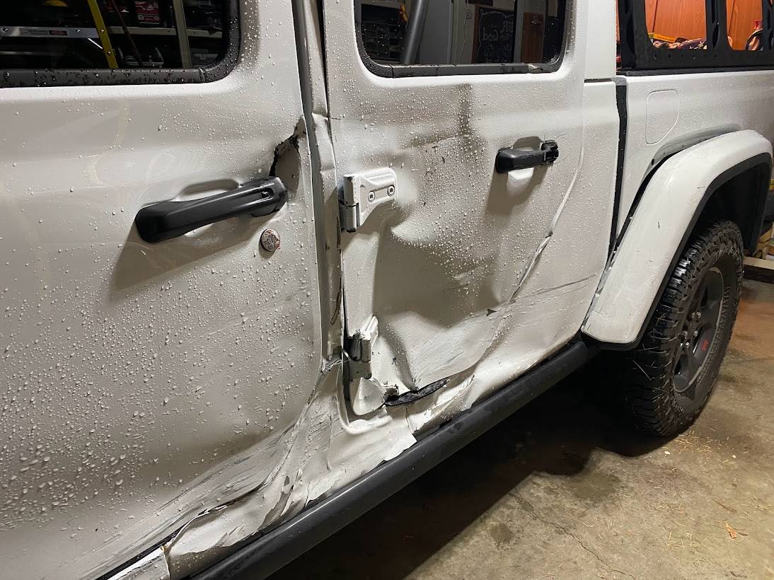 Jeep Gladiator How it started...and how it's going. Post yours! IMG_3287