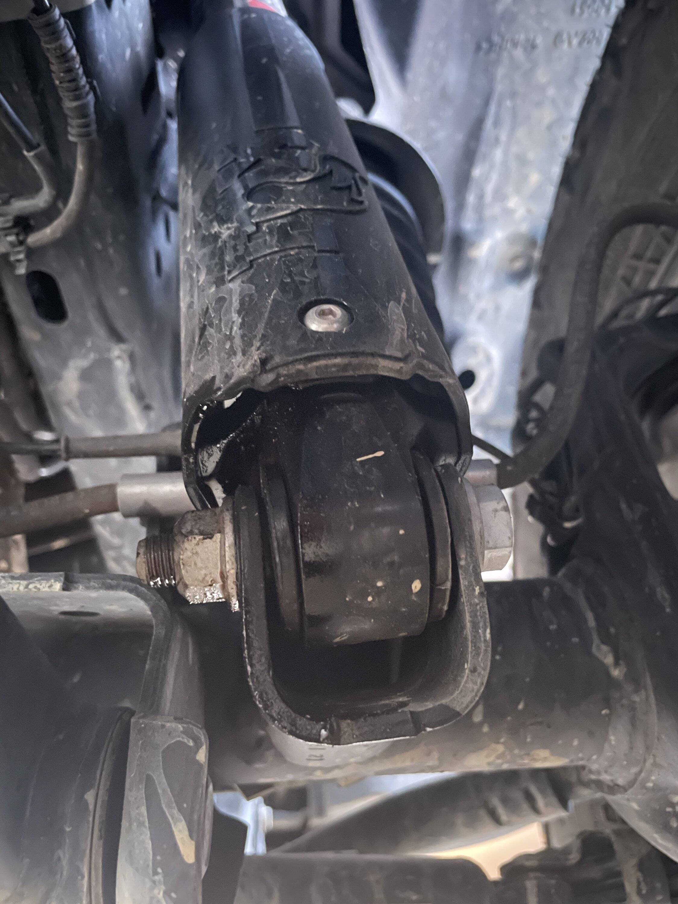 Jeep Gladiator Worn out shocks already? 756A214B-C8F2-4EF4-BB15-A9C7FBBD0FB1