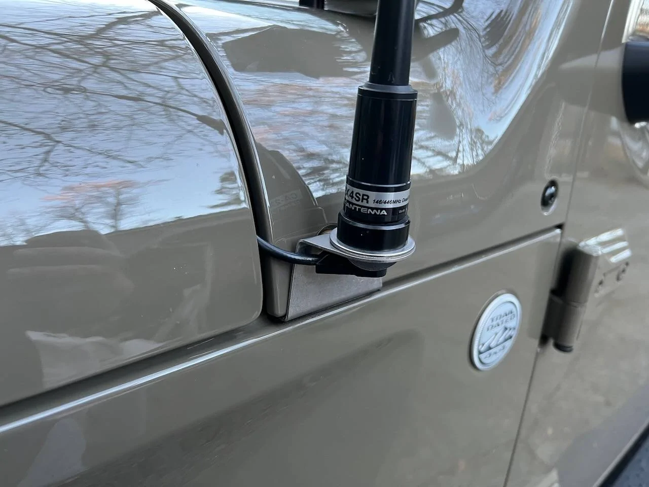 Jeep Gladiator Cooltech cowl antenna mount IMG_1343