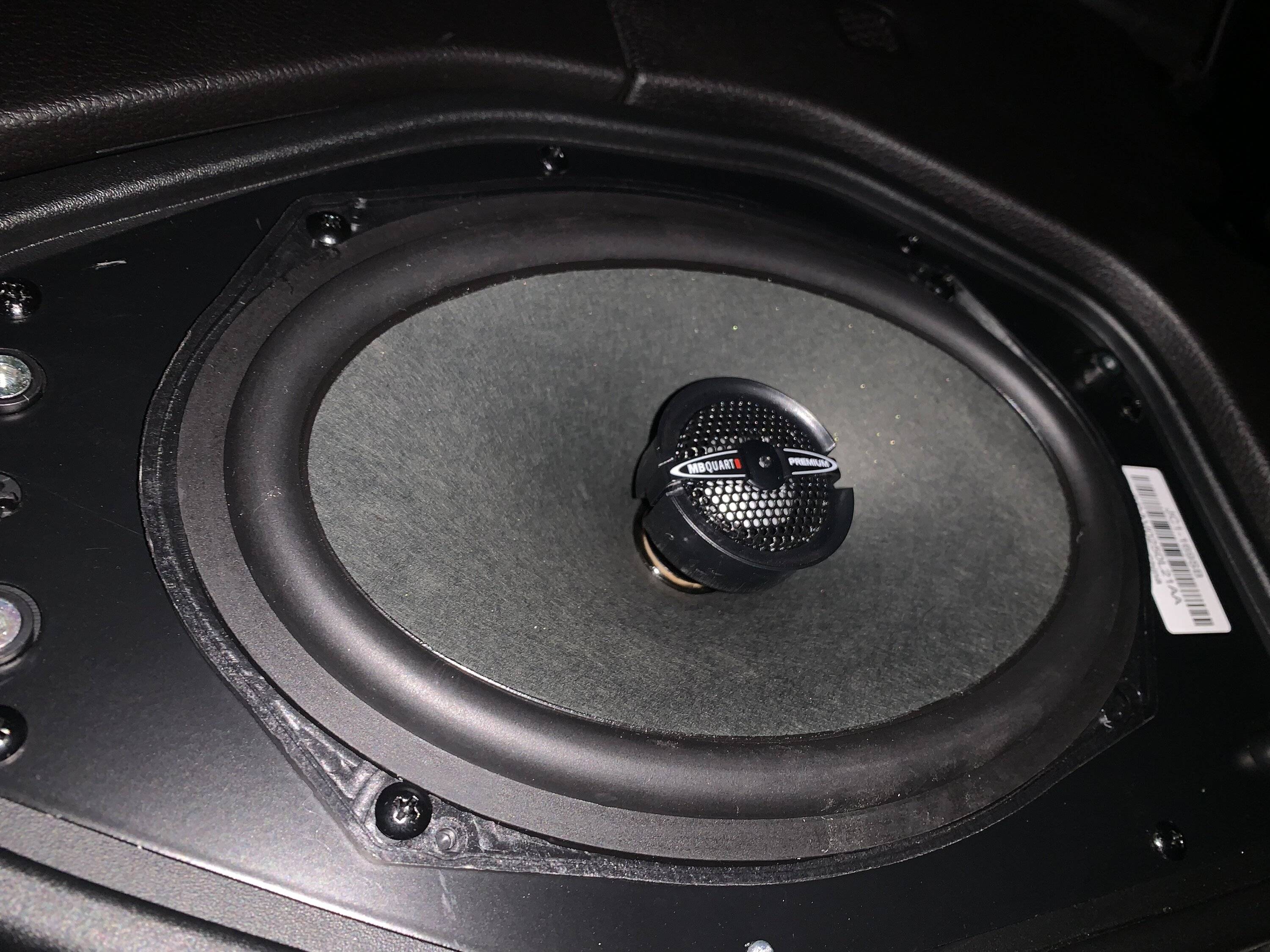 Jeep Gladiator MB Quart Complete Speaker System Installed D21BA6B4-AFFF-496A-93F7-6EE0F46985AC