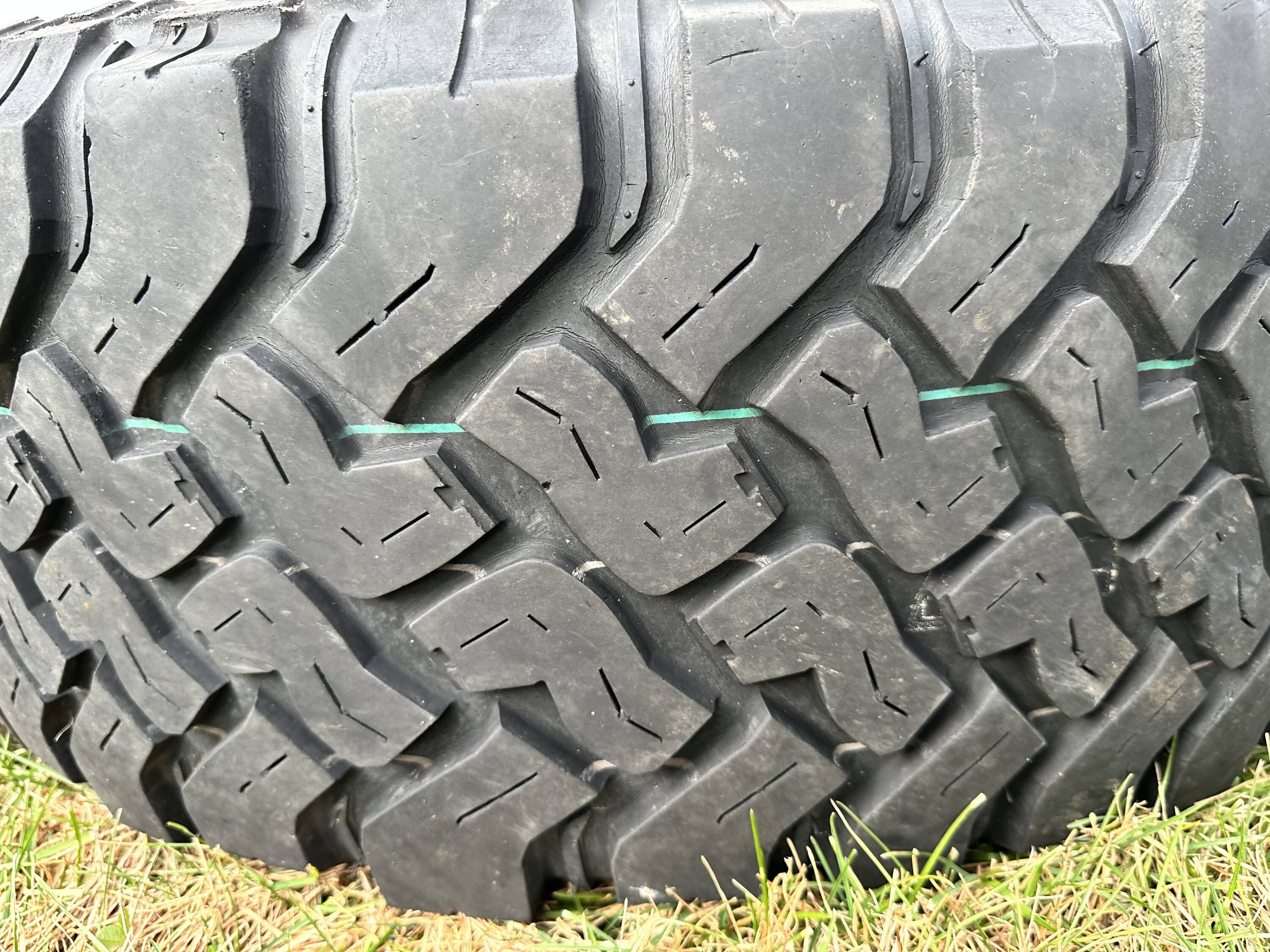 Jeep Gladiator 2020 JT Rubicon Wheels/Tires Takeoffs $550 62E1774B-FC93-4D83-B6DD-E97939DD1D65
