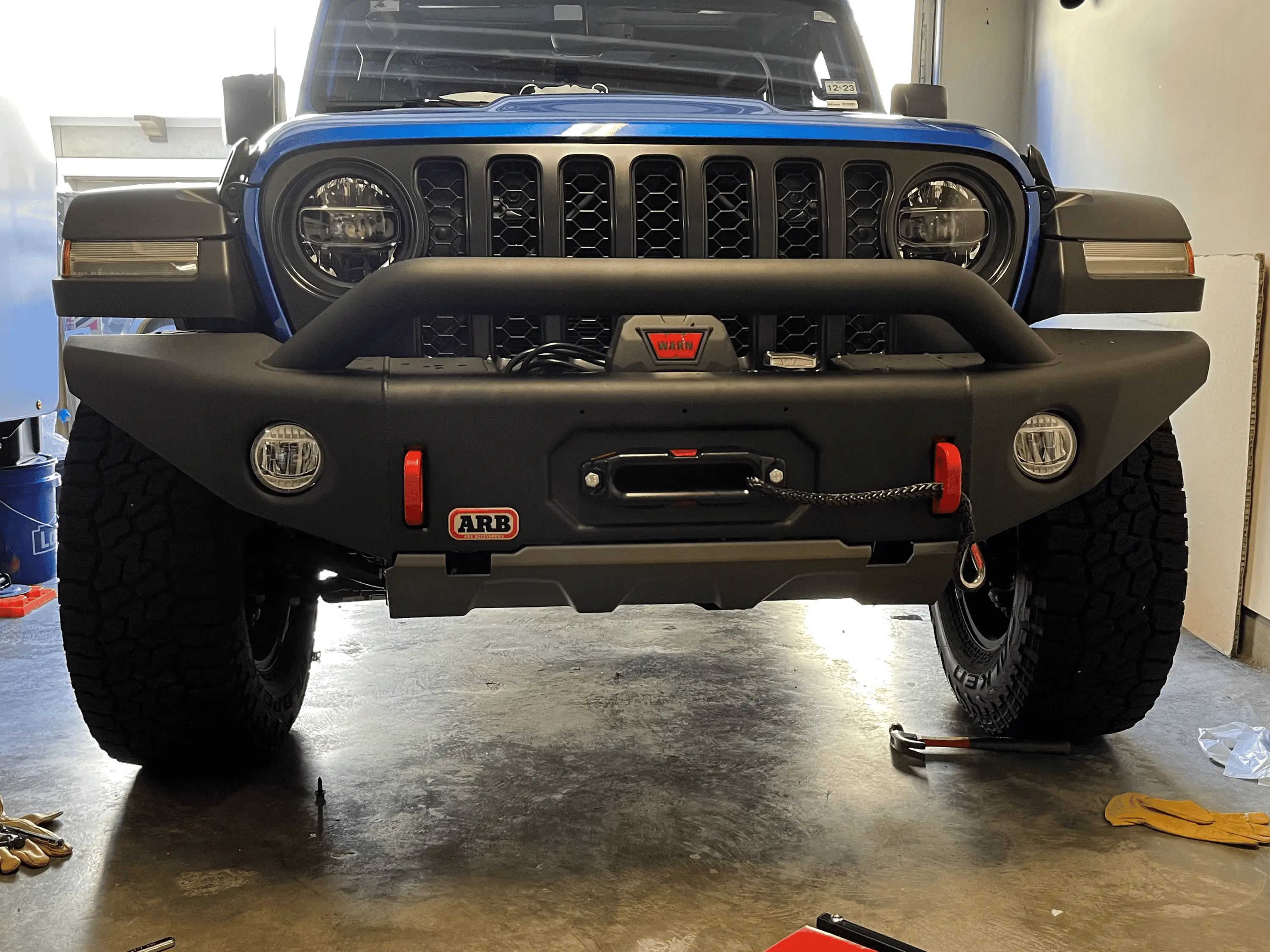 Jeep Gladiator ARB Bondi Deluxe Front Bumper - doesn't work with skid plate for motor sway bar tempImageWQF1Cx
