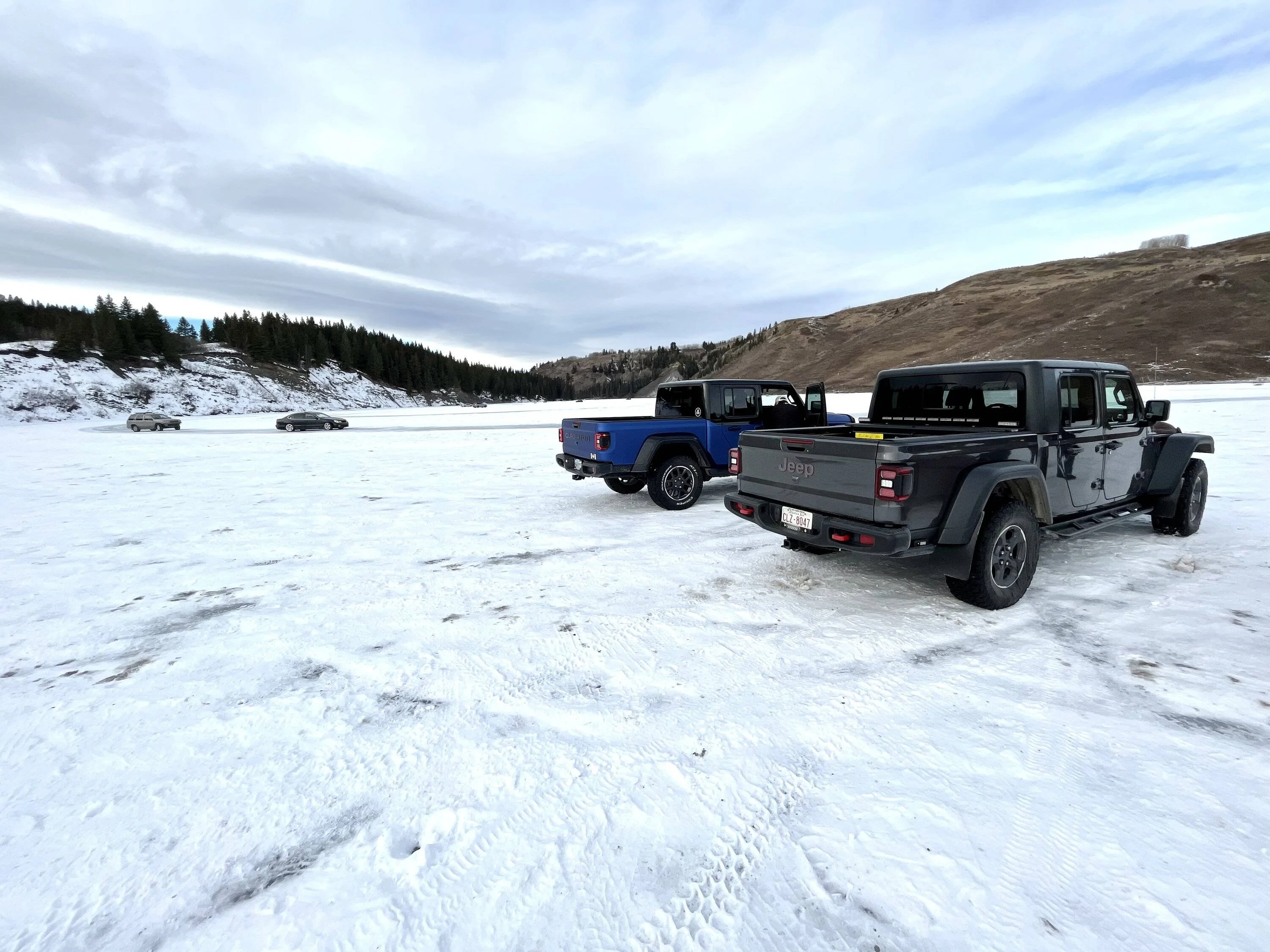 Jeep Gladiator Drifting at the ice track! -first timers 7E1E5D66-29E6-4162-8698-AA51FB3D9EAF
