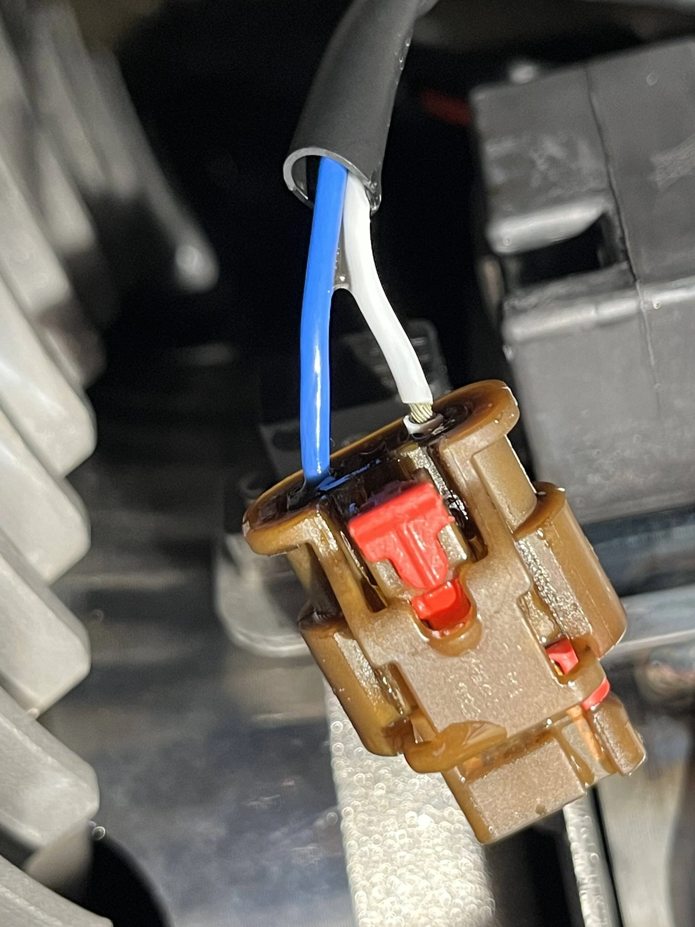 Jeep Gladiator Rubicon Lockers Sensor Gone Bad. Repair or Replace A2B60313-B934-413B-BB88-C15E684BD26D