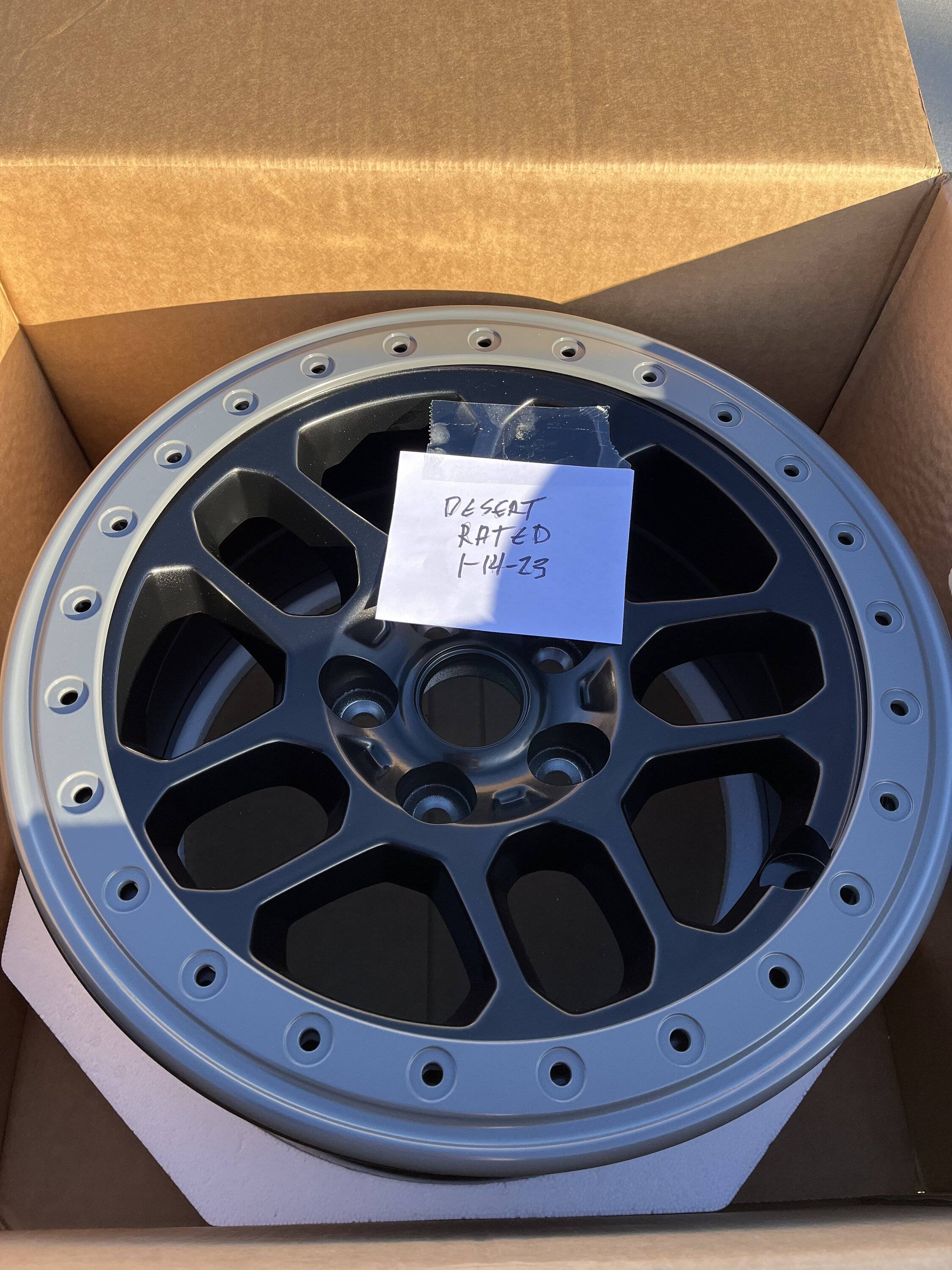 Jeep Gladiator Mopar Beadlock Wheels 89EF3ACE-F0A6-419B-9C07-2628378FF3CB