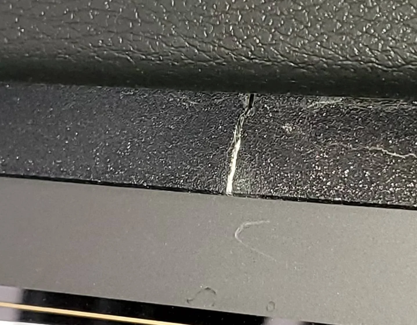 Jeep Gladiator Roof leak in back Screenshot_20230114-113406_Gallery